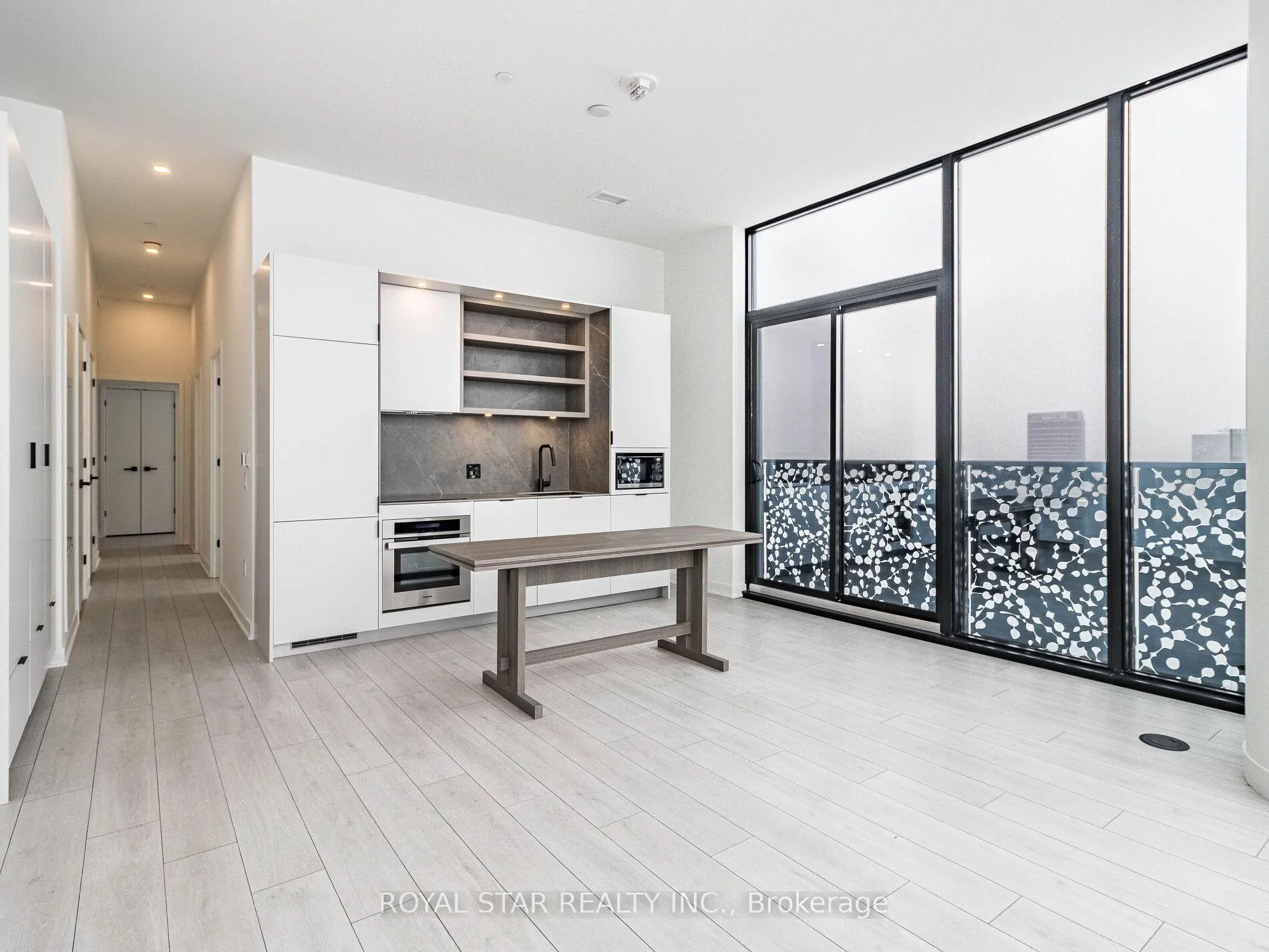 Photo 13 of Unit 5102, 55 Charles Street E, Toronto, Church-Yonge Corridor — HOMEH