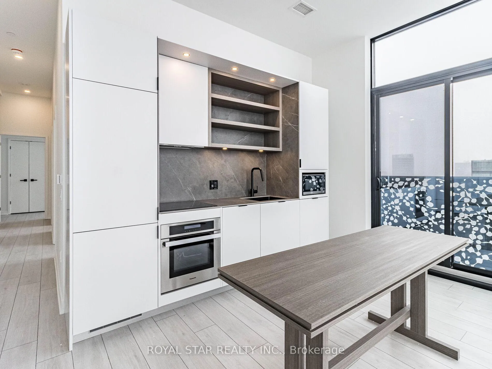 Photo 15 of Unit 5102, 55 Charles Street E, Toronto, Church-Yonge Corridor — HOMEH