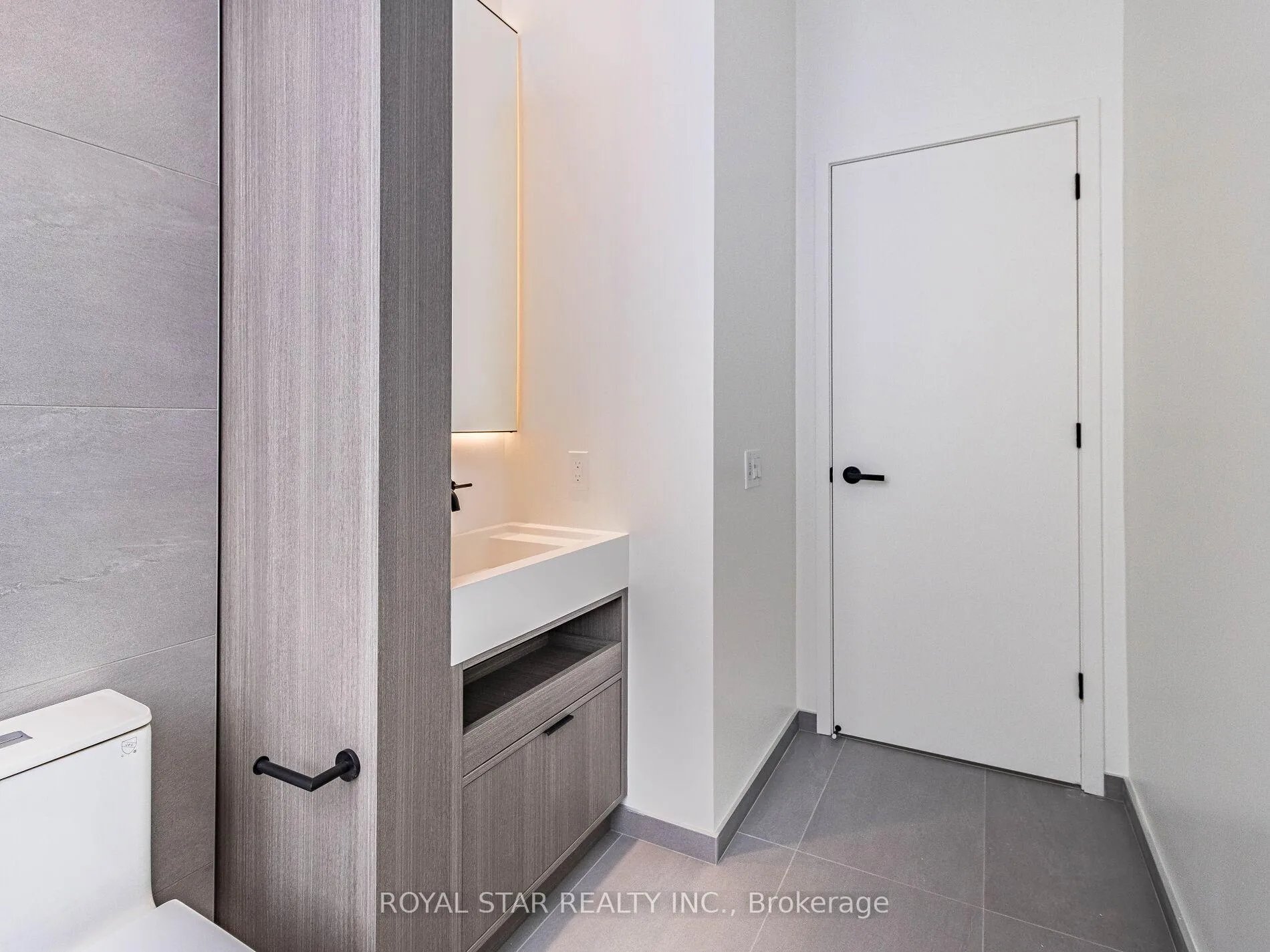 Photo 22 of Unit 5102, 55 Charles Street E, Toronto, Church-Yonge Corridor — HOMEH