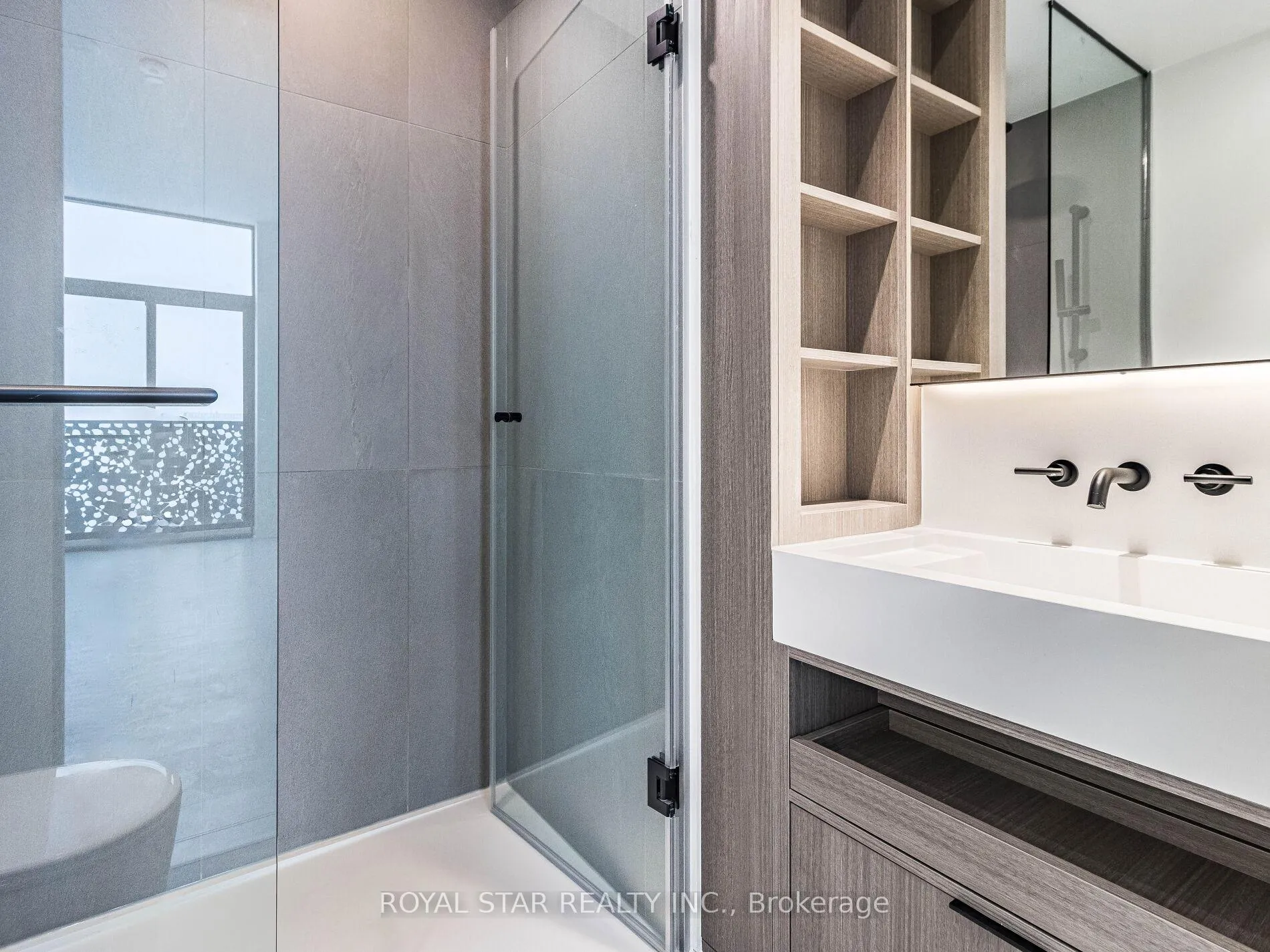 Photo 26 of Unit 5102, 55 Charles Street E, Toronto, Church-Yonge Corridor — HOMEH