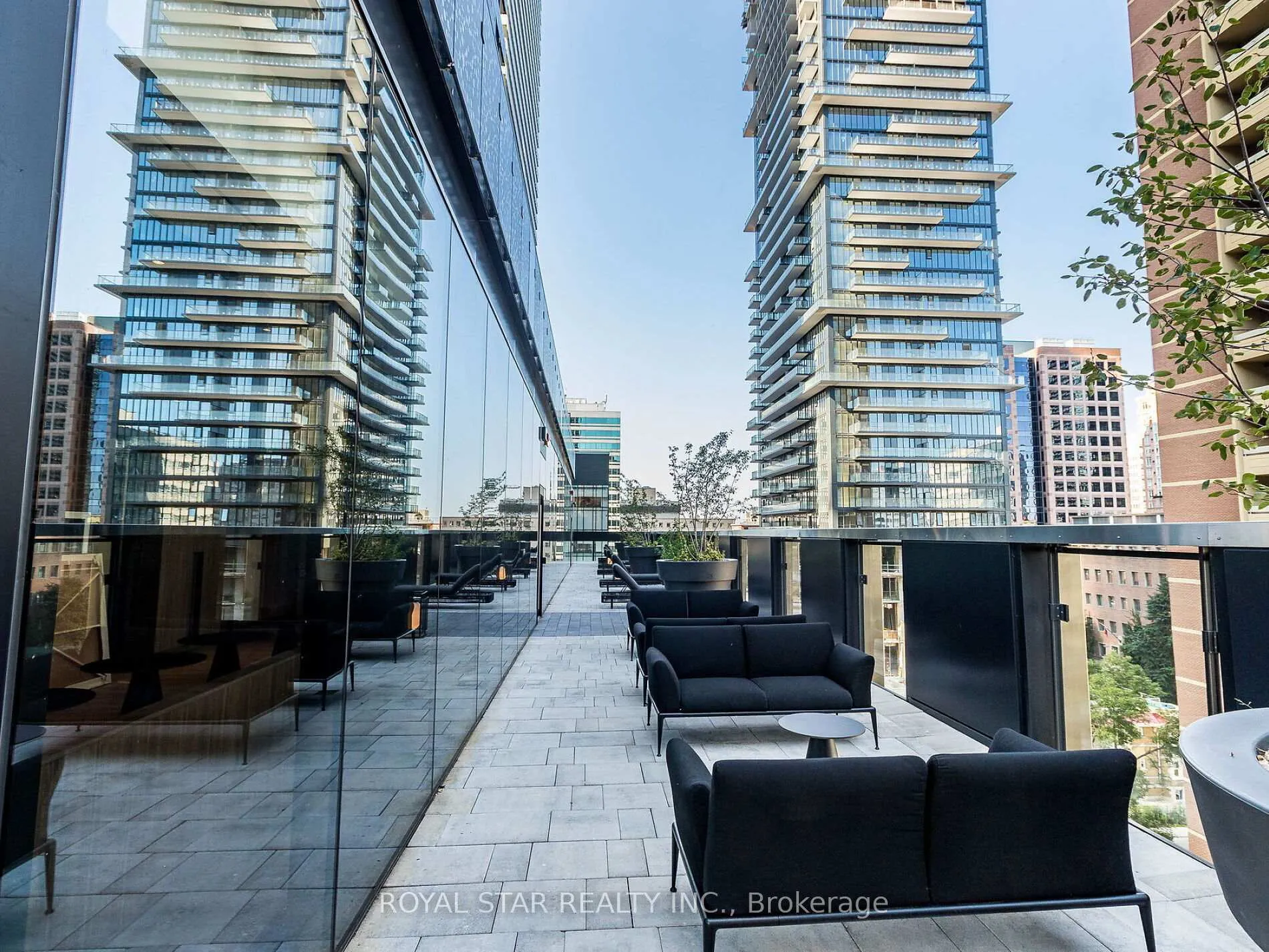 Photo 40 of Unit 5102, 55 Charles Street E, Toronto, Church-Yonge Corridor — HOMEH