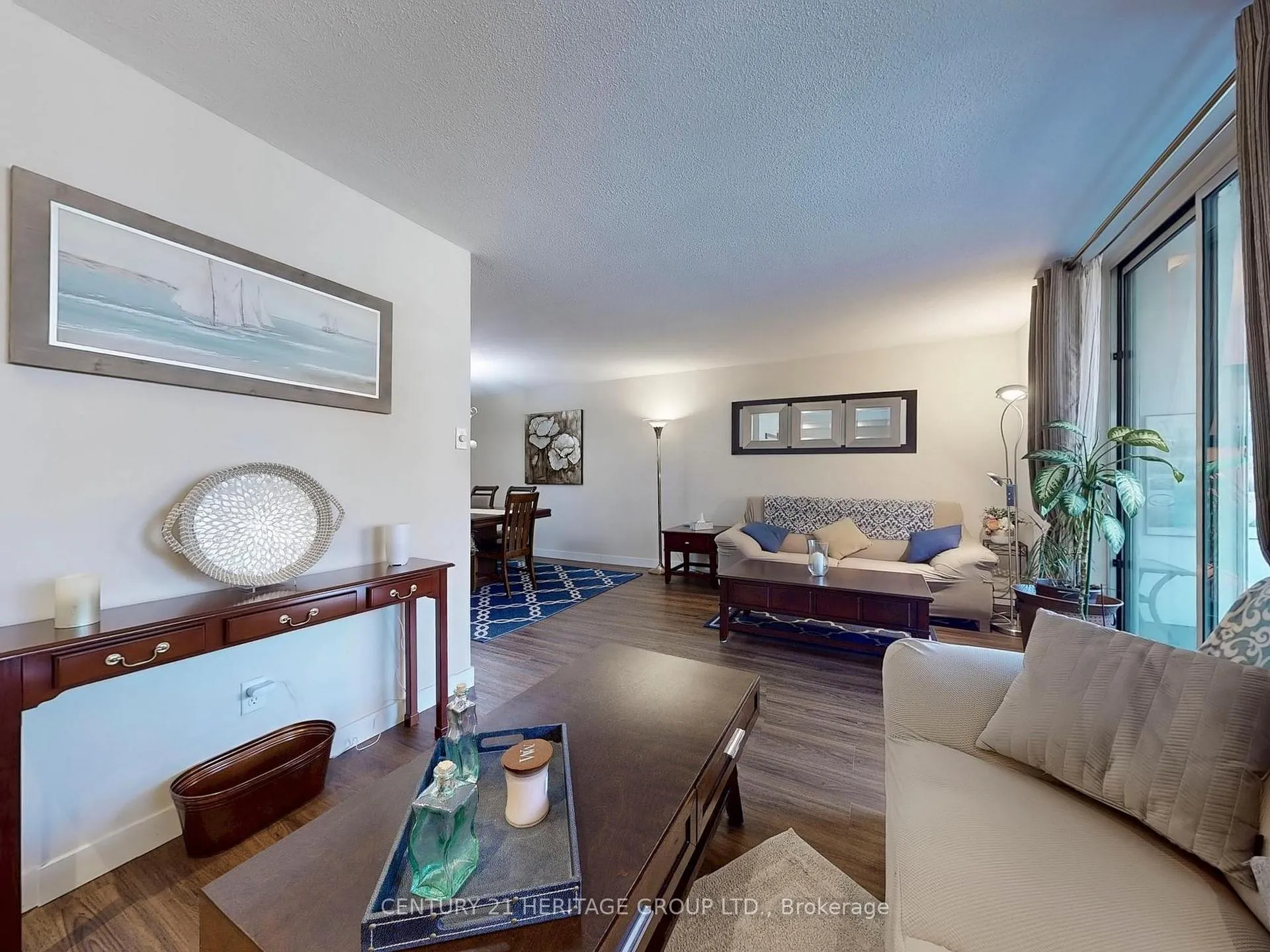 Photo 8 of Unit 308, 1 Royal Orchard Boulevard, Markham, Royal Orchard — HOMEH