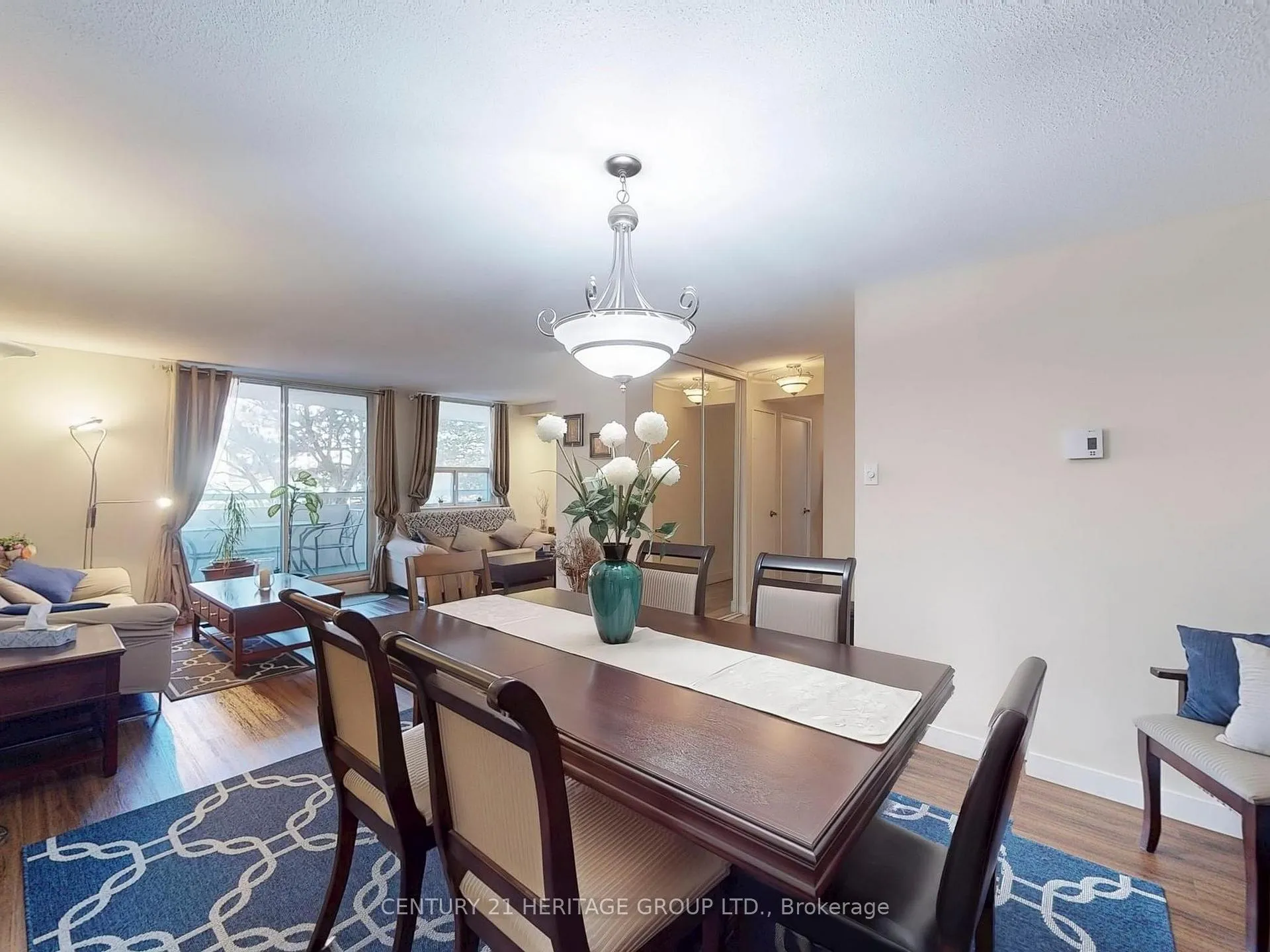 Photo 12 of Unit 308, 1 Royal Orchard Boulevard, Markham, Royal Orchard — HOMEH