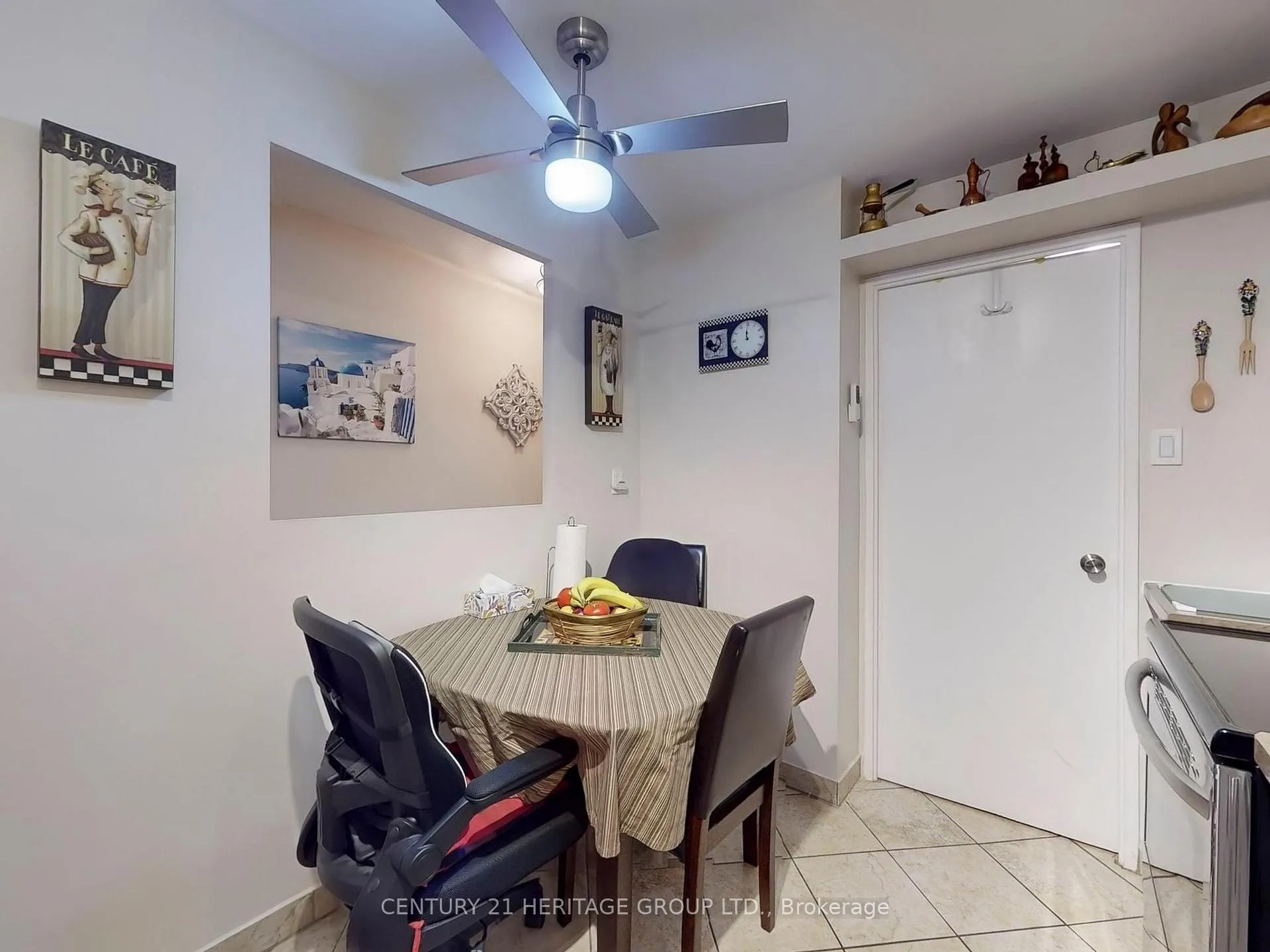Photo 16 of Unit 308, 1 Royal Orchard Boulevard, Markham, Royal Orchard — HOMEH
