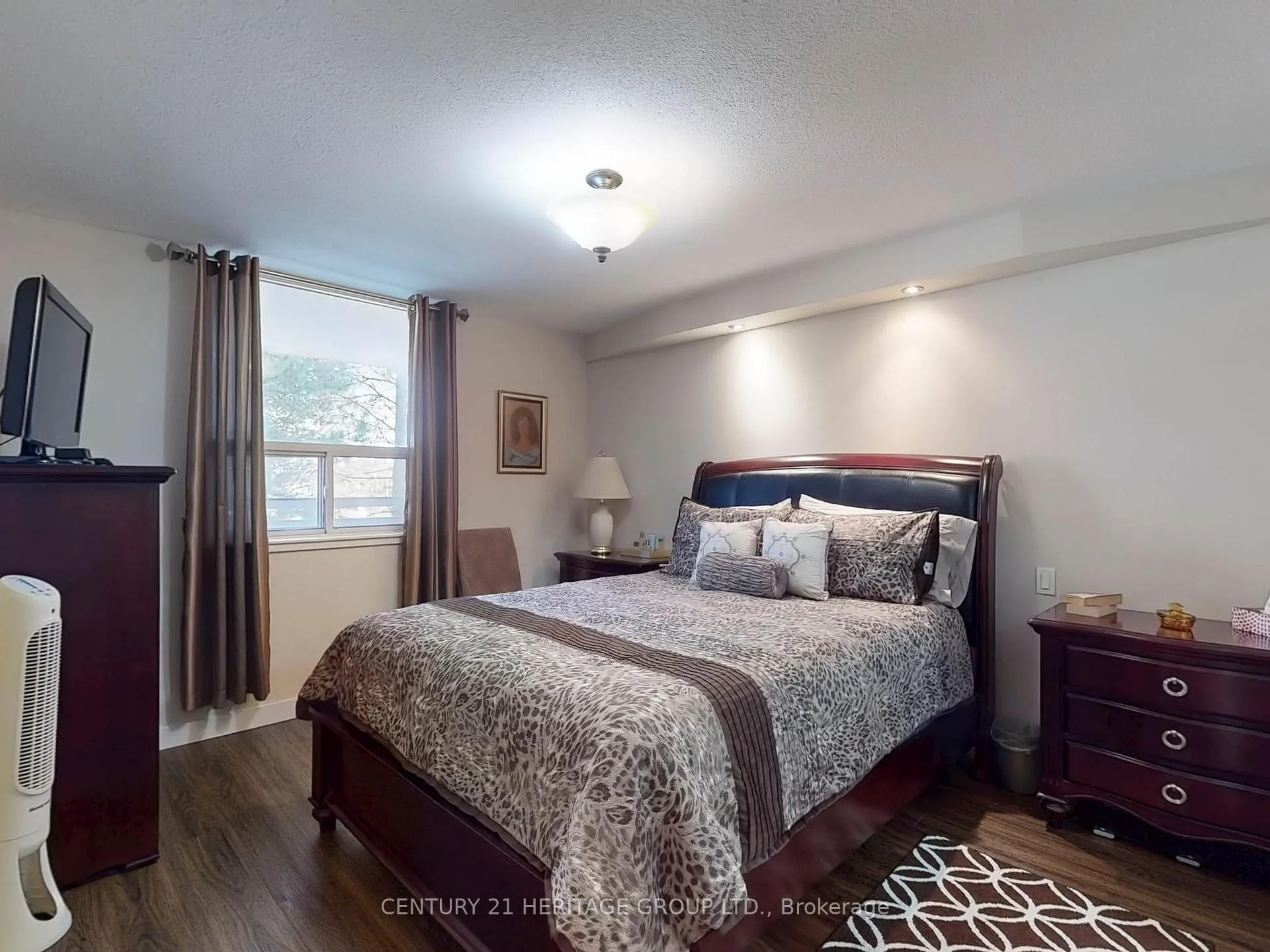 Photo 19 of Unit 308, 1 Royal Orchard Boulevard, Markham, Royal Orchard — HOMEH