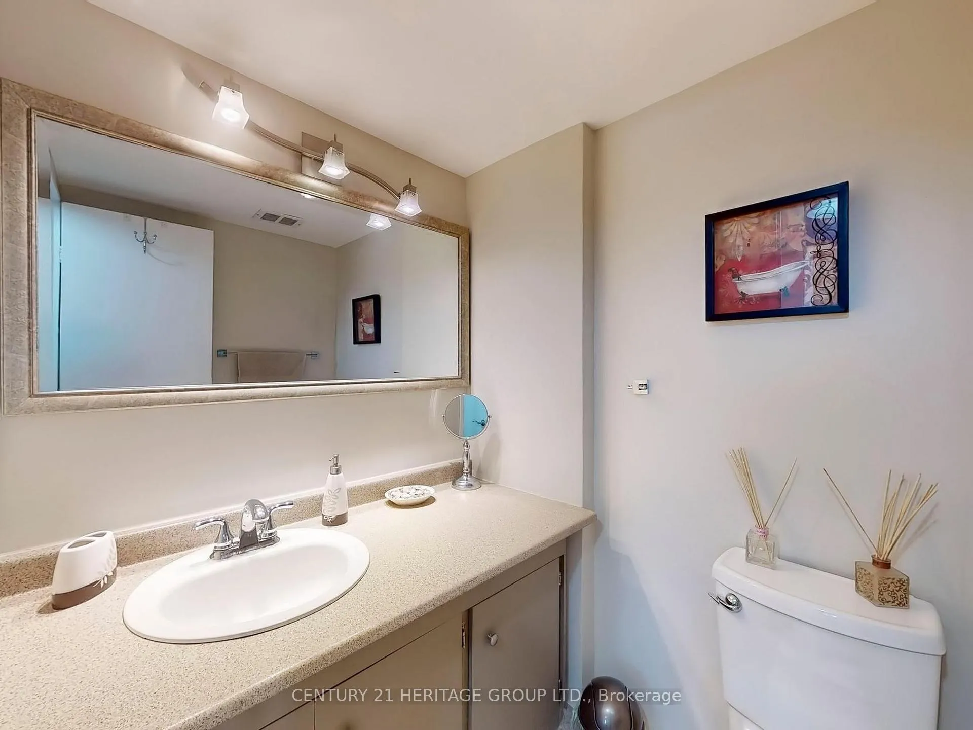 Photo 20 of Unit 308, 1 Royal Orchard Boulevard, Markham, Royal Orchard — HOMEH