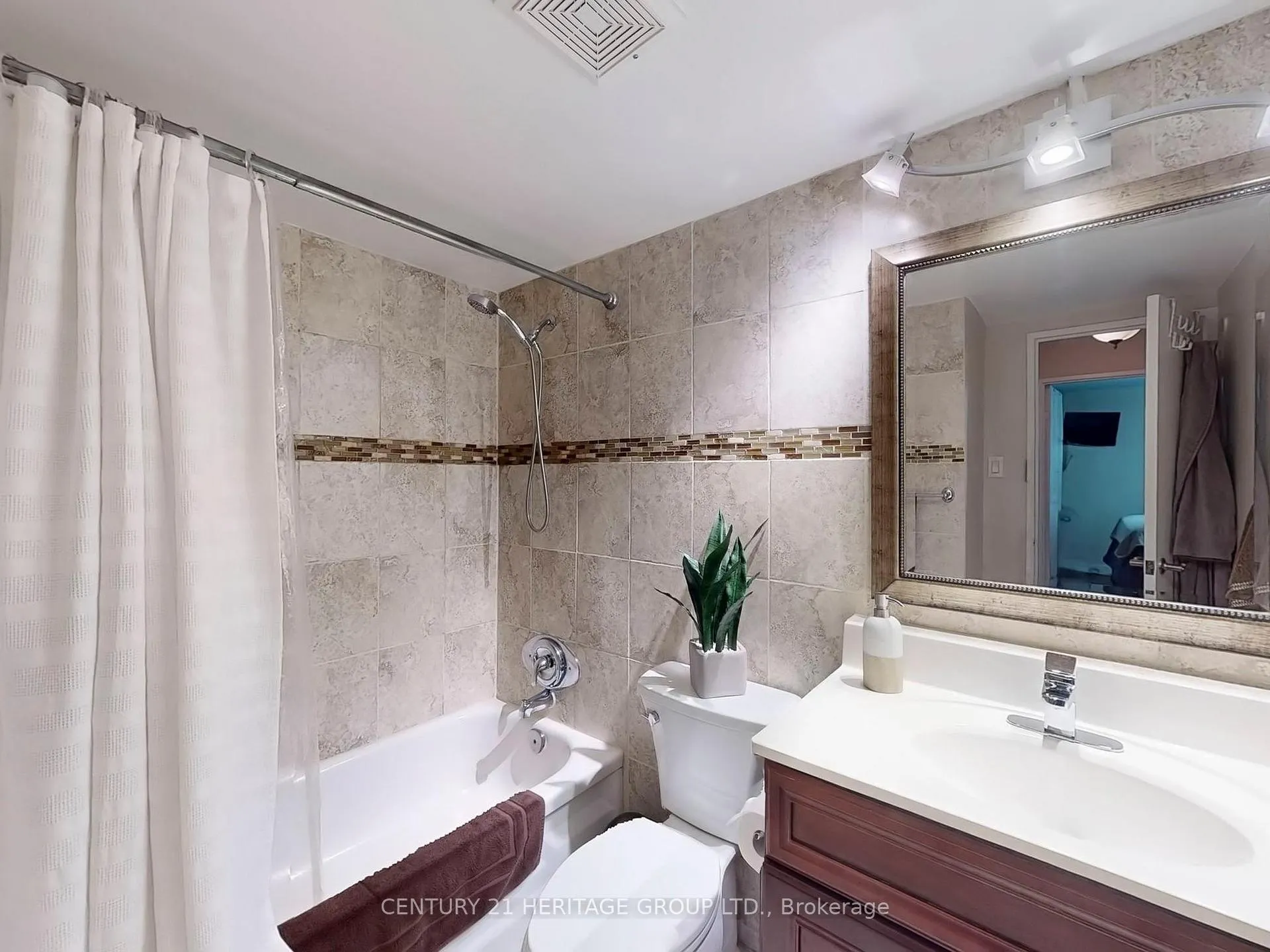 Photo 25 of Unit 308, 1 Royal Orchard Boulevard, Markham, Royal Orchard — HOMEH