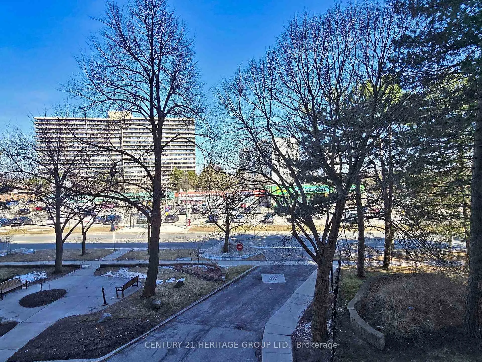 Photo 32 of Unit 308, 1 Royal Orchard Boulevard, Markham, Royal Orchard — HOMEH
