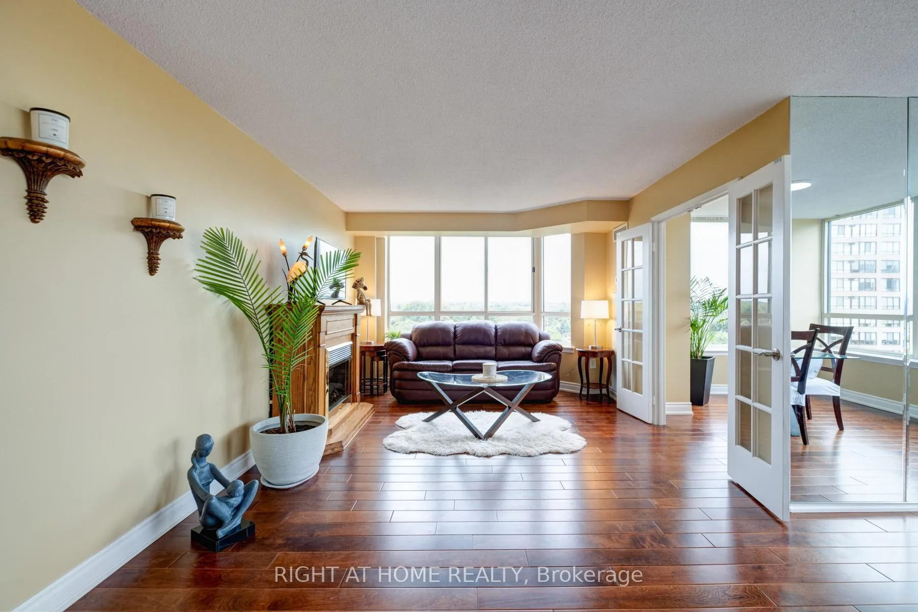 Photo 9 of Unit 712, 55 Austin Drive, Markham, Markville — HOMEH