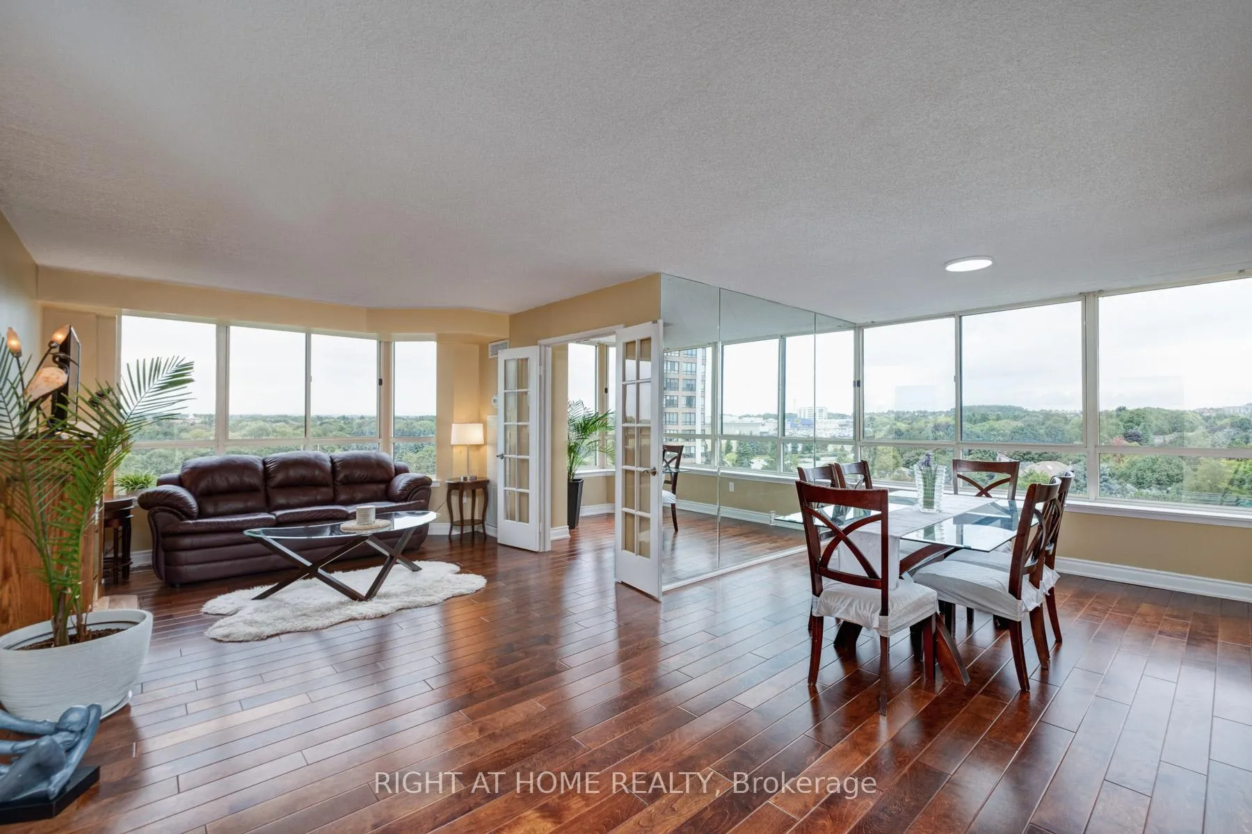 Photo 10 of Unit 712, 55 Austin Drive, Markham, Markville — HOMEH