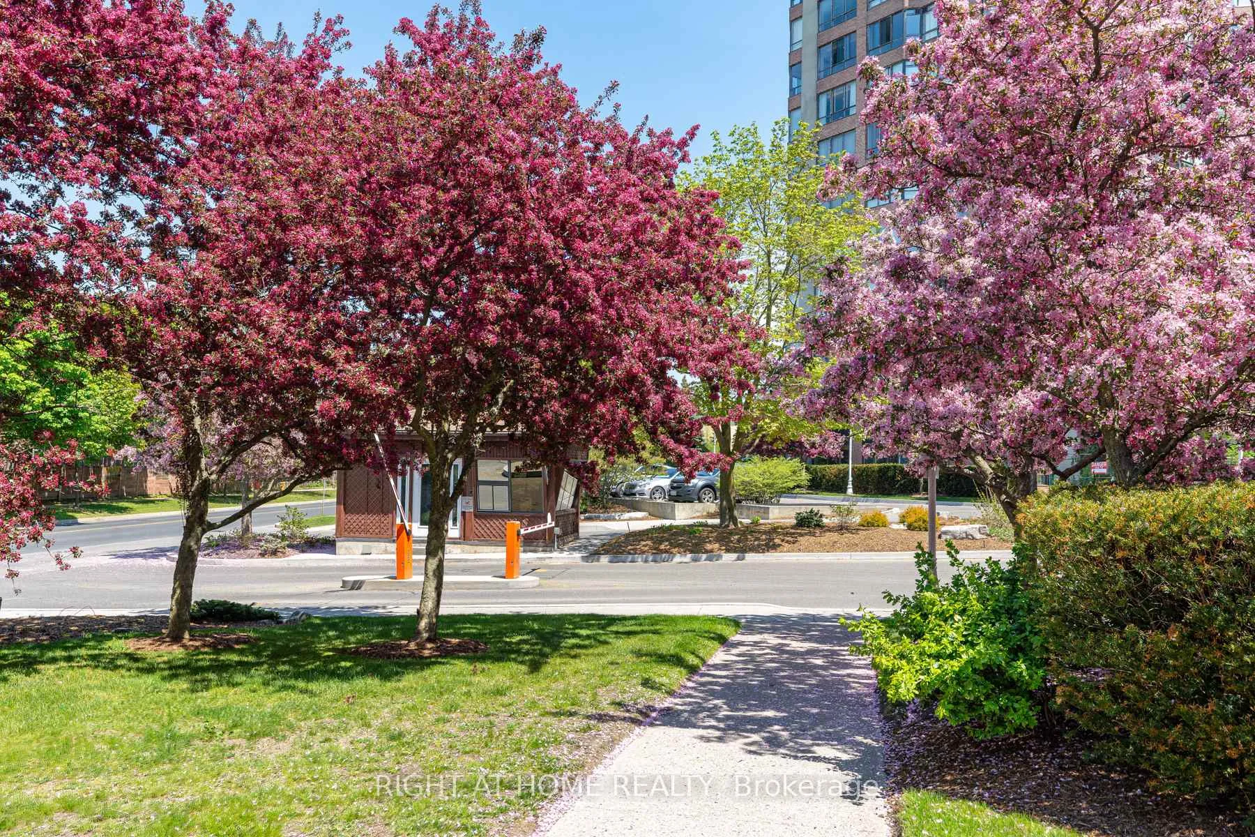 Photo 35 of Unit 712, 55 Austin Drive, Markham, Markville — HOMEH