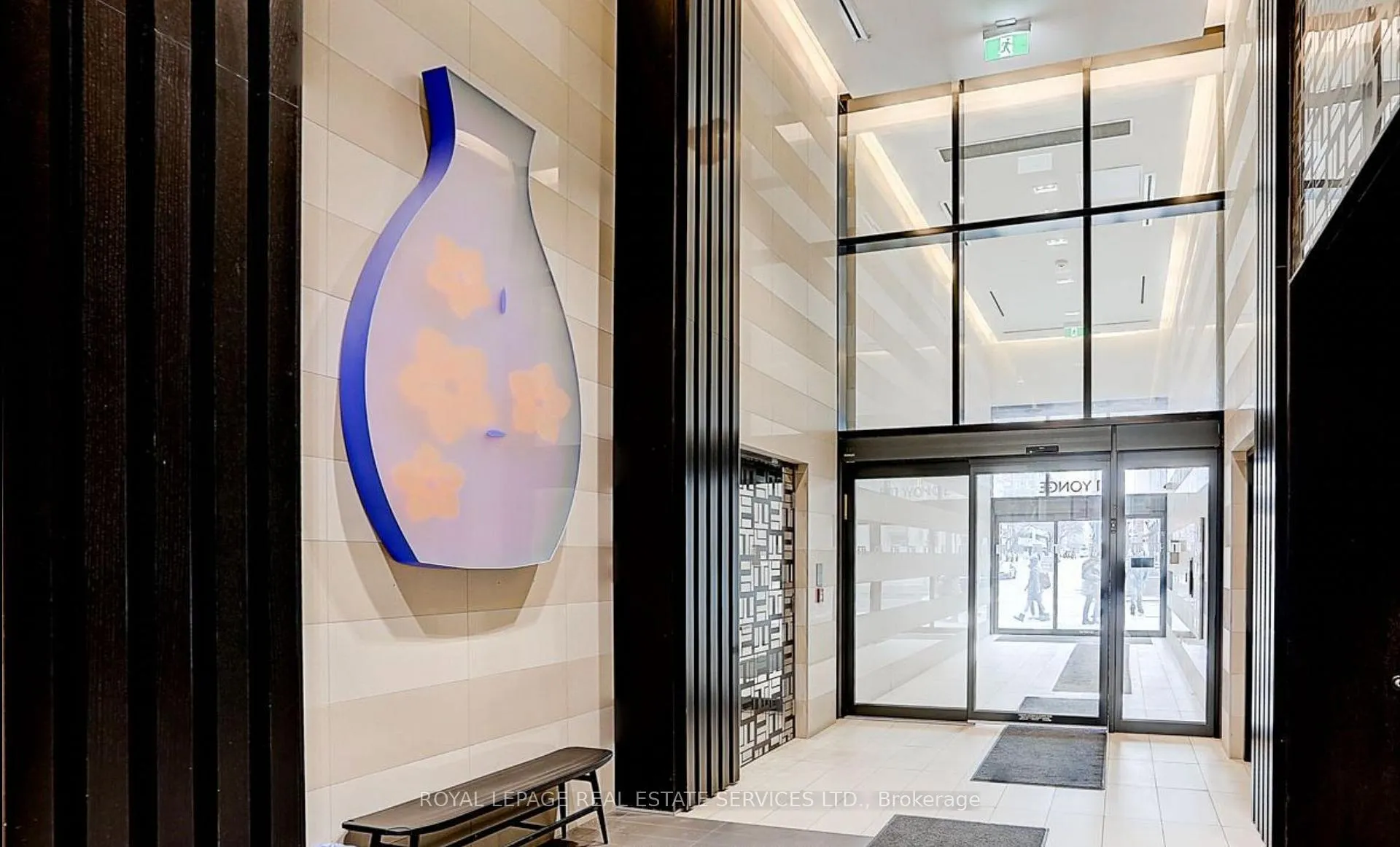 Photo 3 of Unit 1512, 501 Yonge Street, Toronto, Church-Yonge Corridor — HOMEH