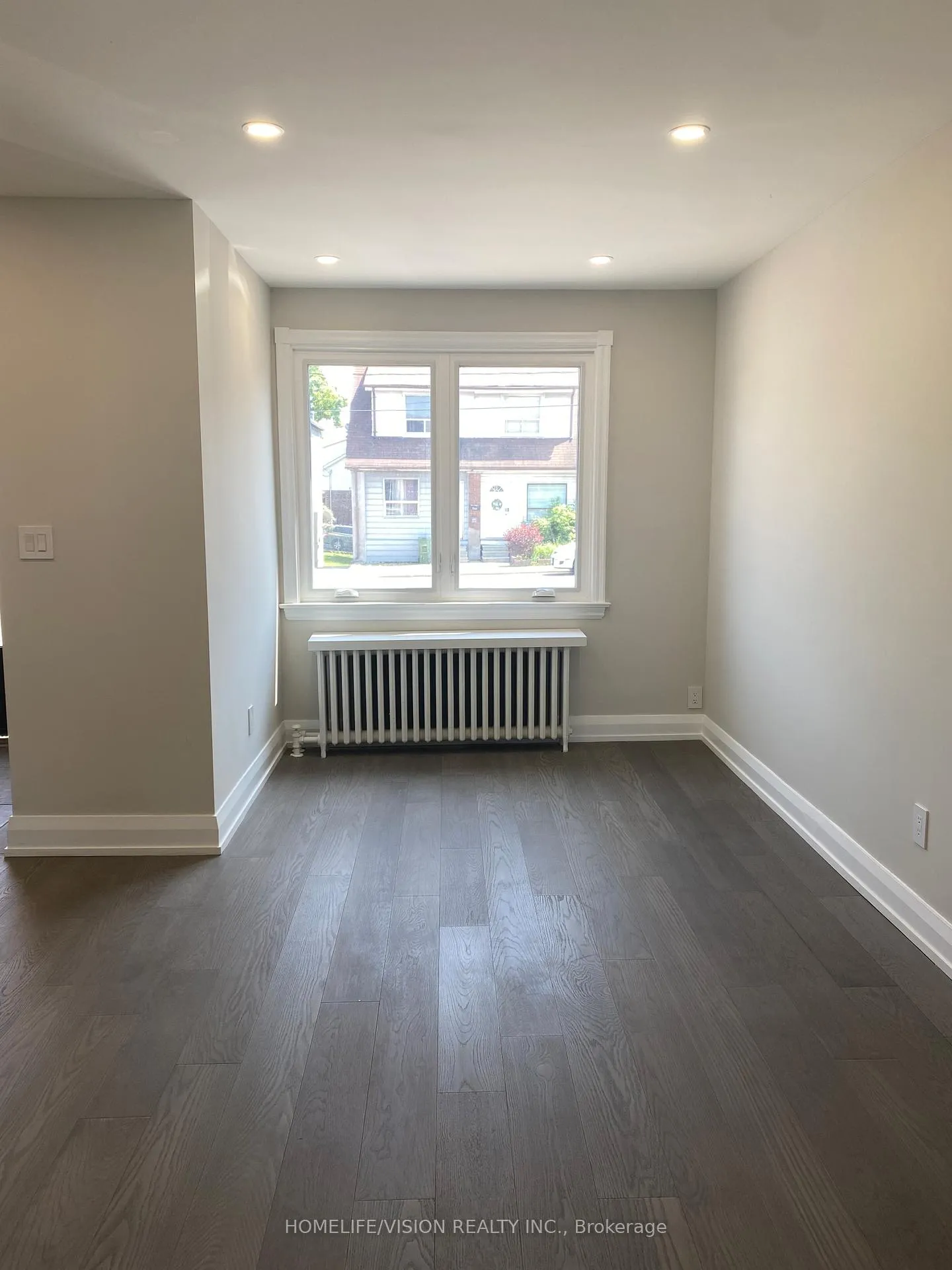 Photo 3 of Unit Upper, 2448 Gerrard Street E, Toronto, East End-Danforth — HOMEH