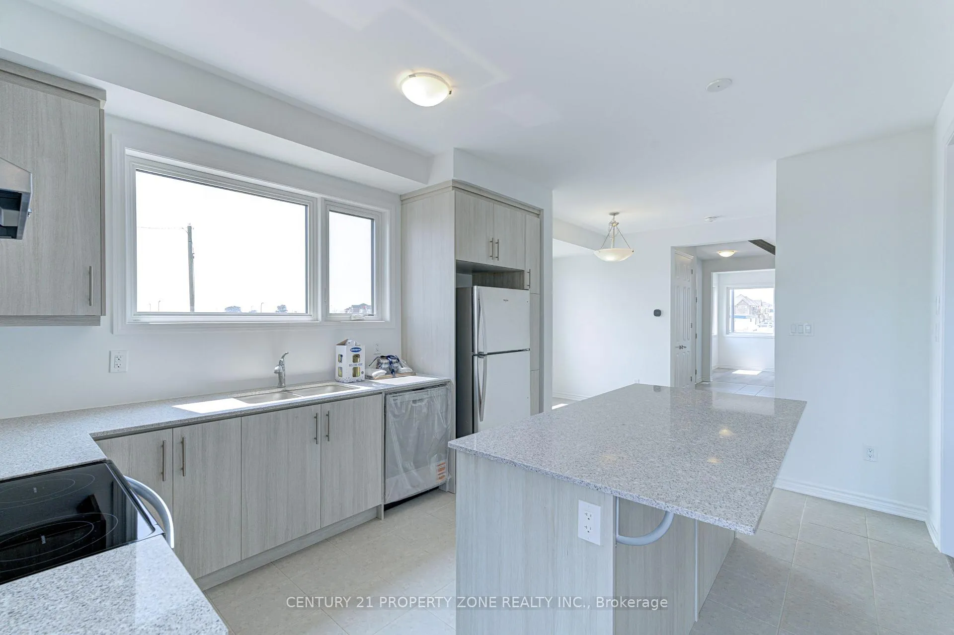 Photo 19 of 1475 Rutland Cres, Milton, Bowes — HOMEH