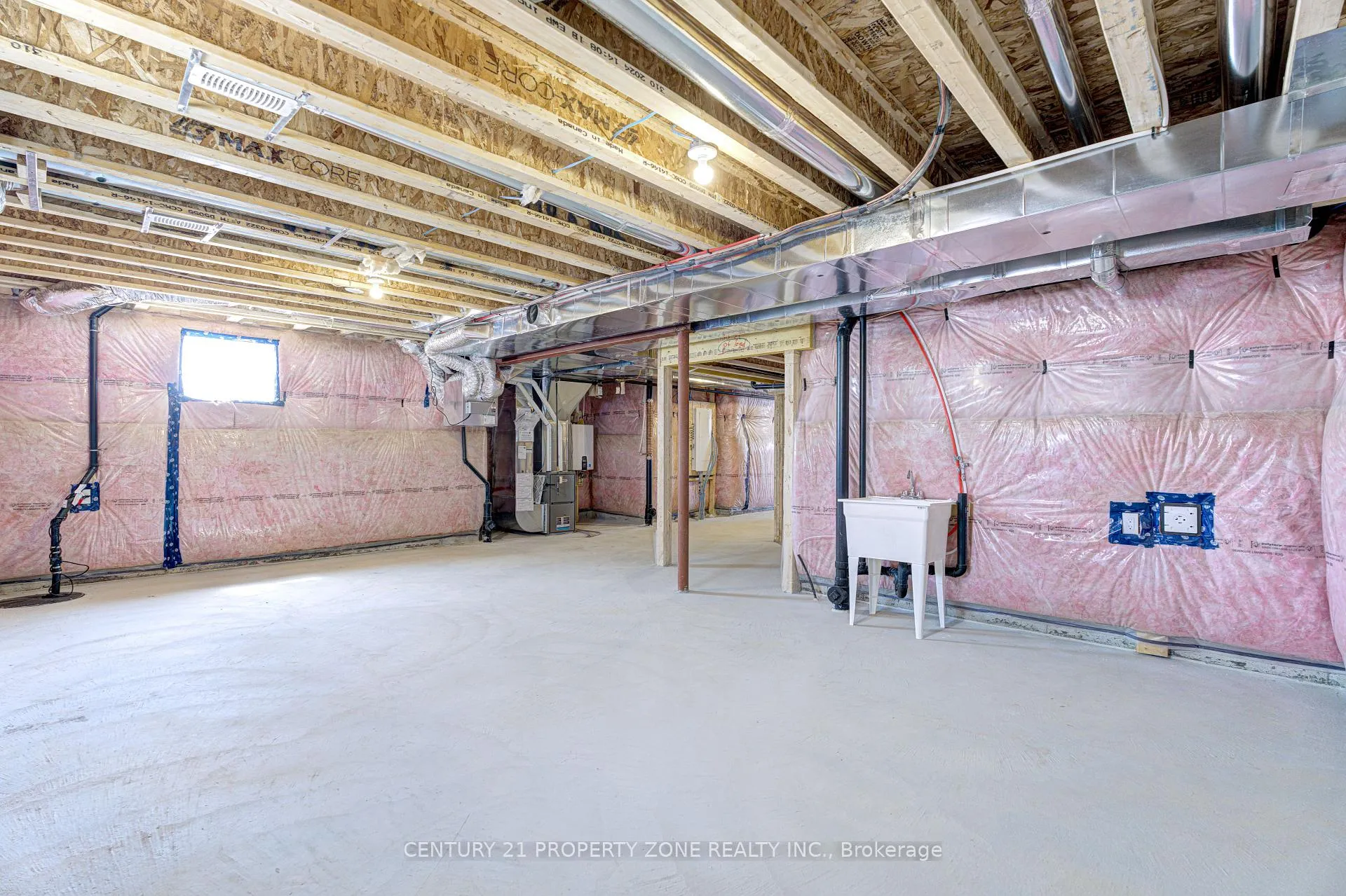 Photo 40 of 1475 Rutland Cres, Milton, Bowes — HOMEH