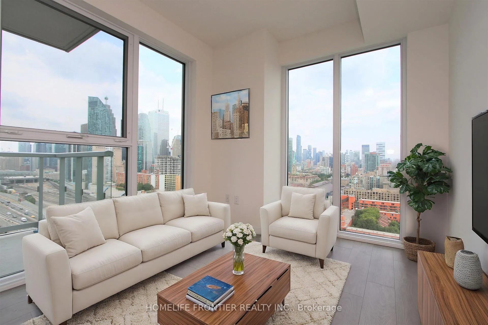 Photo 12 of Unit 1608, 20 Richardson Street, Toronto, Waterfront Communities — HOMEH