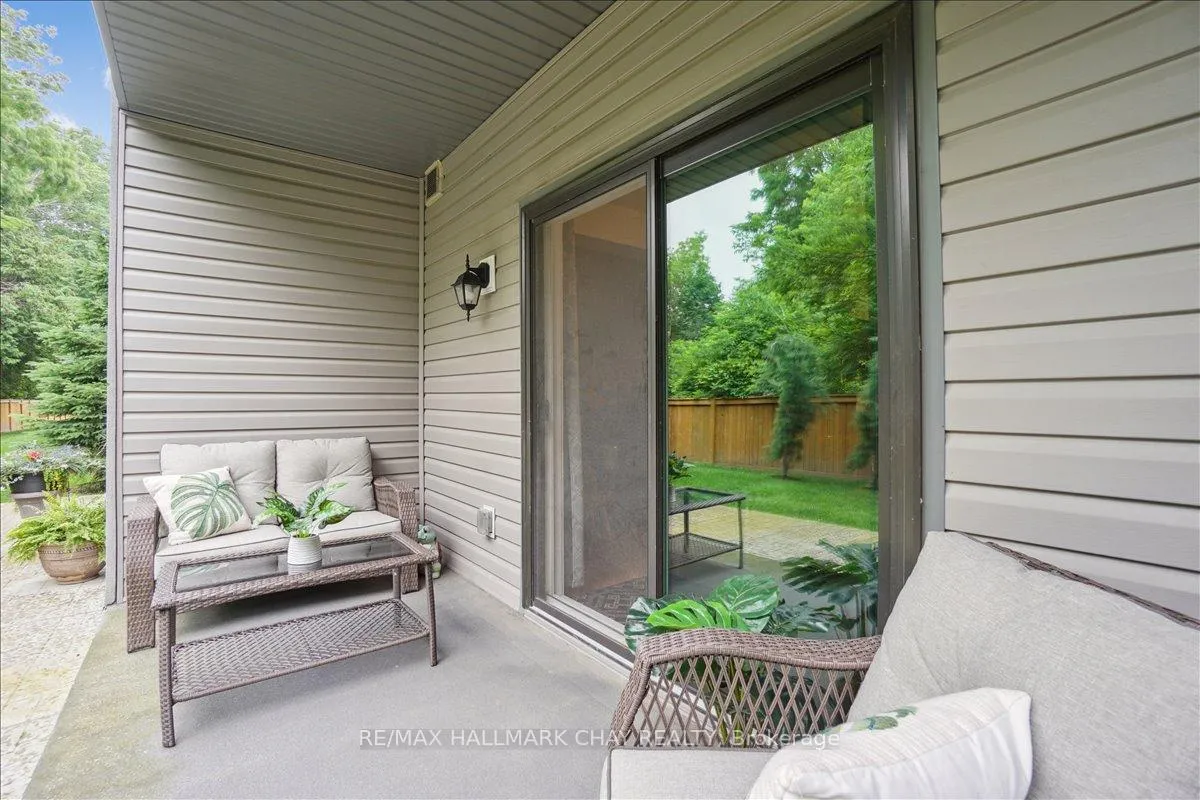 Photo 21 of Unit 102, 69 Boyne Street, New Tecumseth, Alliston — HOMEH