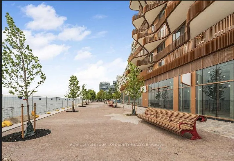 Photo 2 of Unit 621, 155 Merchant's Wharf, Toronto, Waterfront Communities — HOMEH