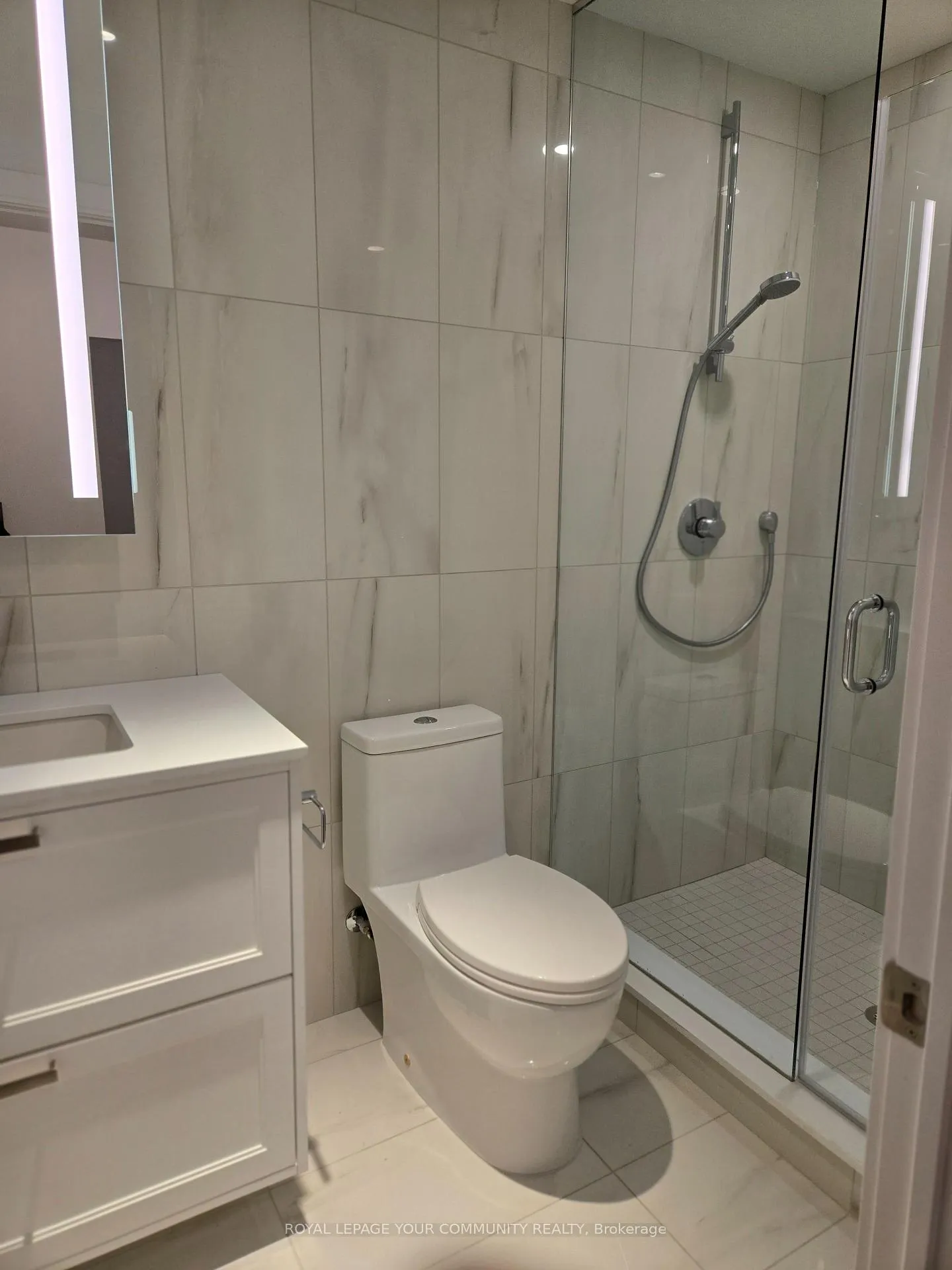 Photo 8 of Unit 621, 155 Merchant's Wharf, Toronto, Waterfront Communities — HOMEH