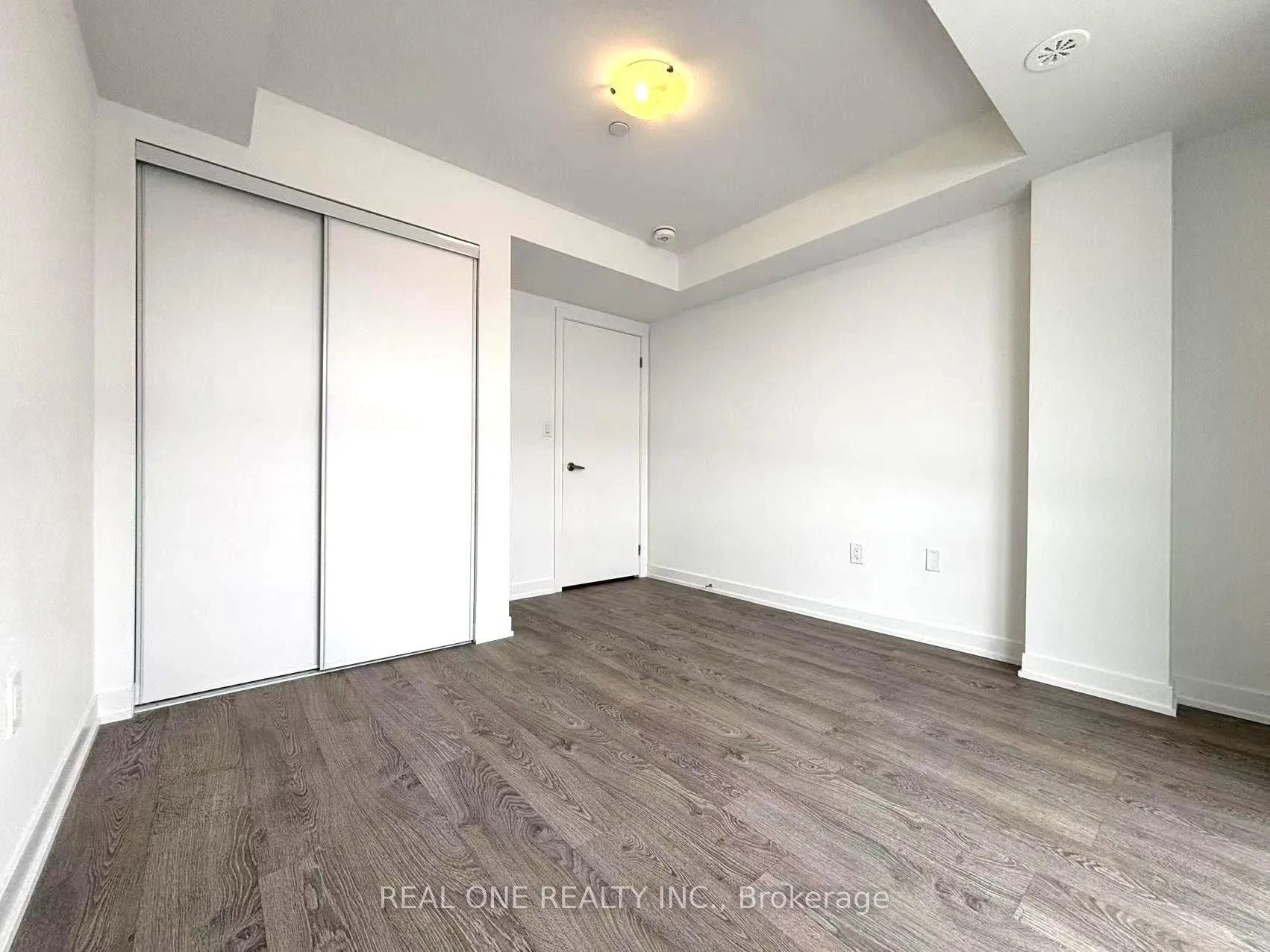 Photo 19 of 18 Turtle Island Road, Toronto, Englemount-Lawrence — HOMEH