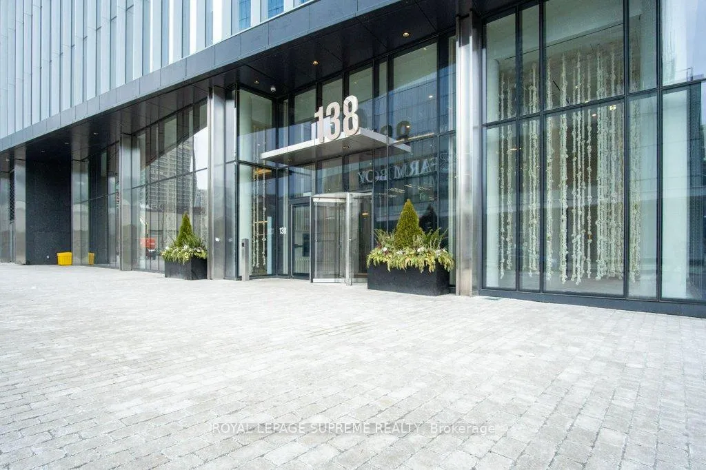 Front of Unit 3211, 138 Downes Street W