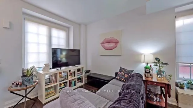 Photo 2 of 24 Raffeix Lane, Toronto, Regent Park — HOMEH