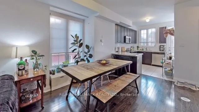 Photo 4 of 24 Raffeix Lane, Toronto, Regent Park — HOMEH