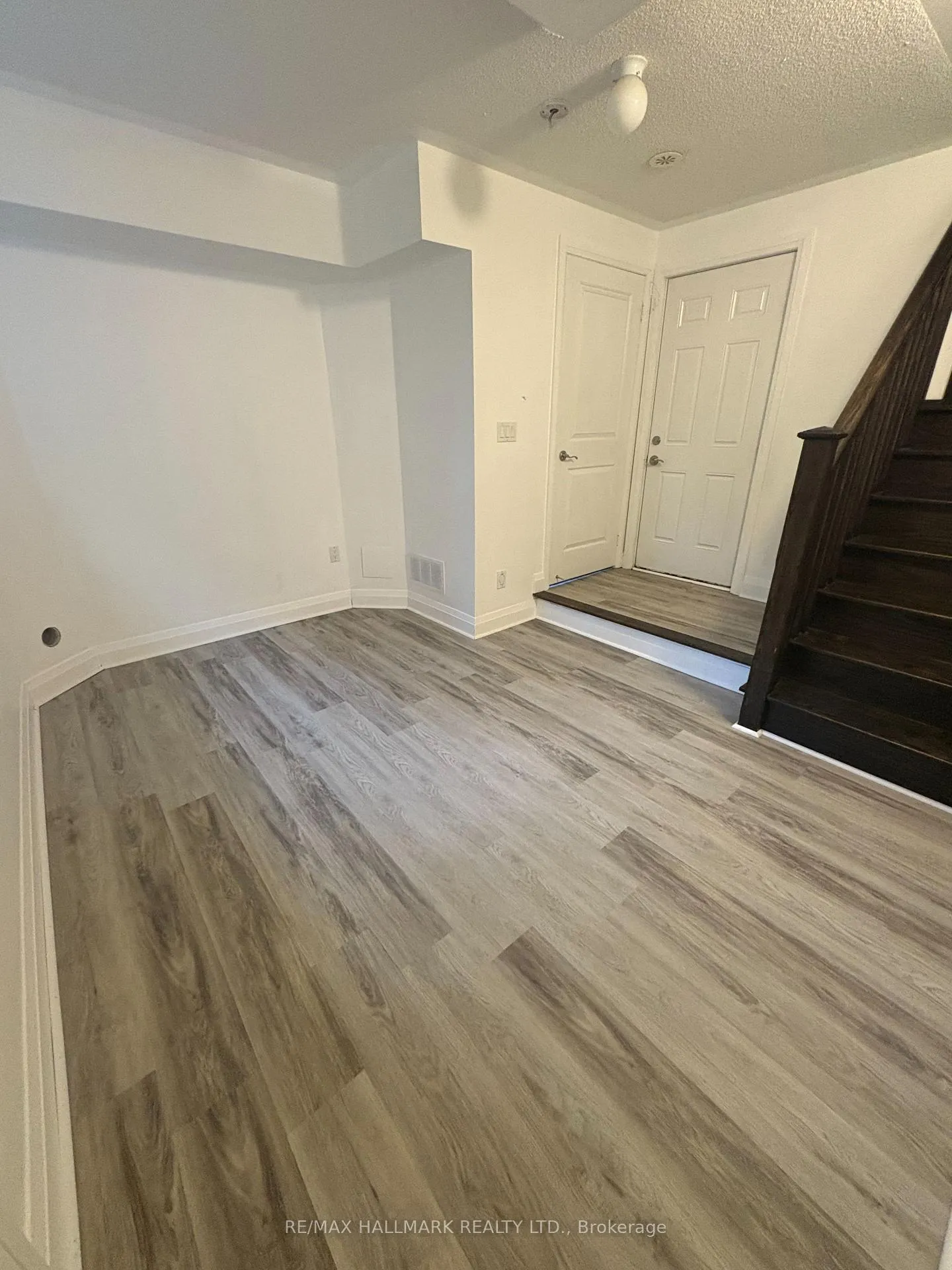 Photo 15 of 24 Raffeix Lane, Toronto, Regent Park — HOMEH