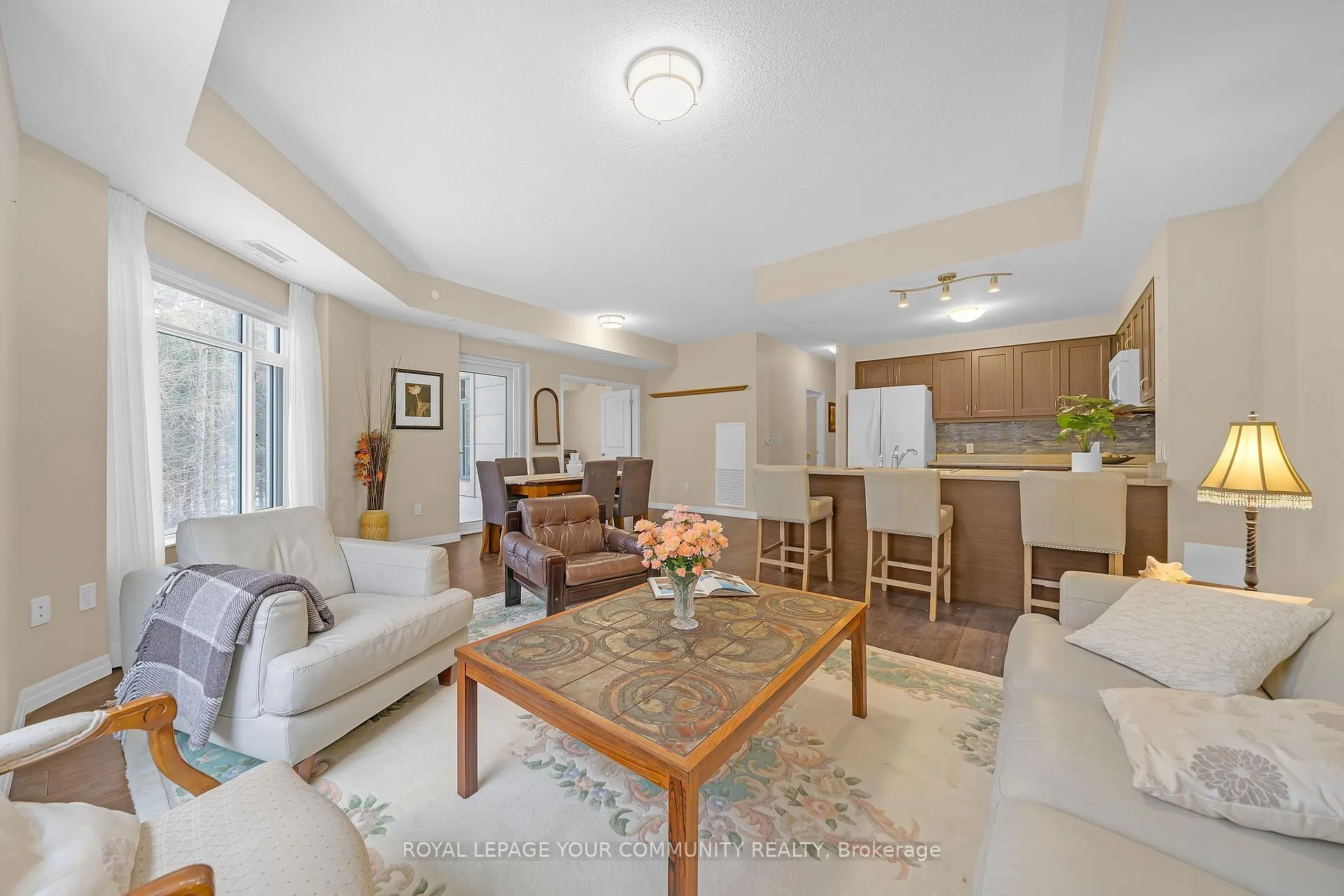 Photo 10 of Unit 203, 400 William Graham Drive, Aurora, Rural Aurora — HOMEH