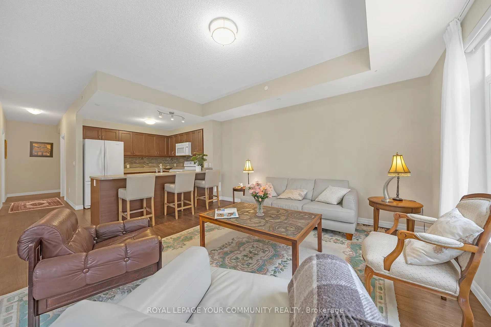 Photo 11 of Unit 203, 400 William Graham Drive, Aurora, Rural Aurora — HOMEH