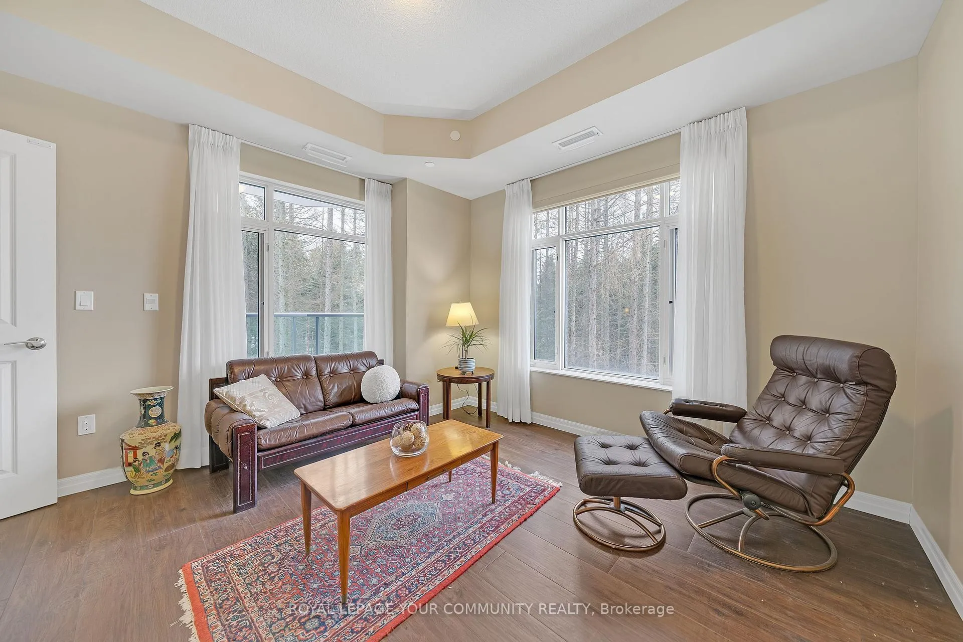 Photo 15 of Unit 203, 400 William Graham Drive, Aurora, Rural Aurora — HOMEH