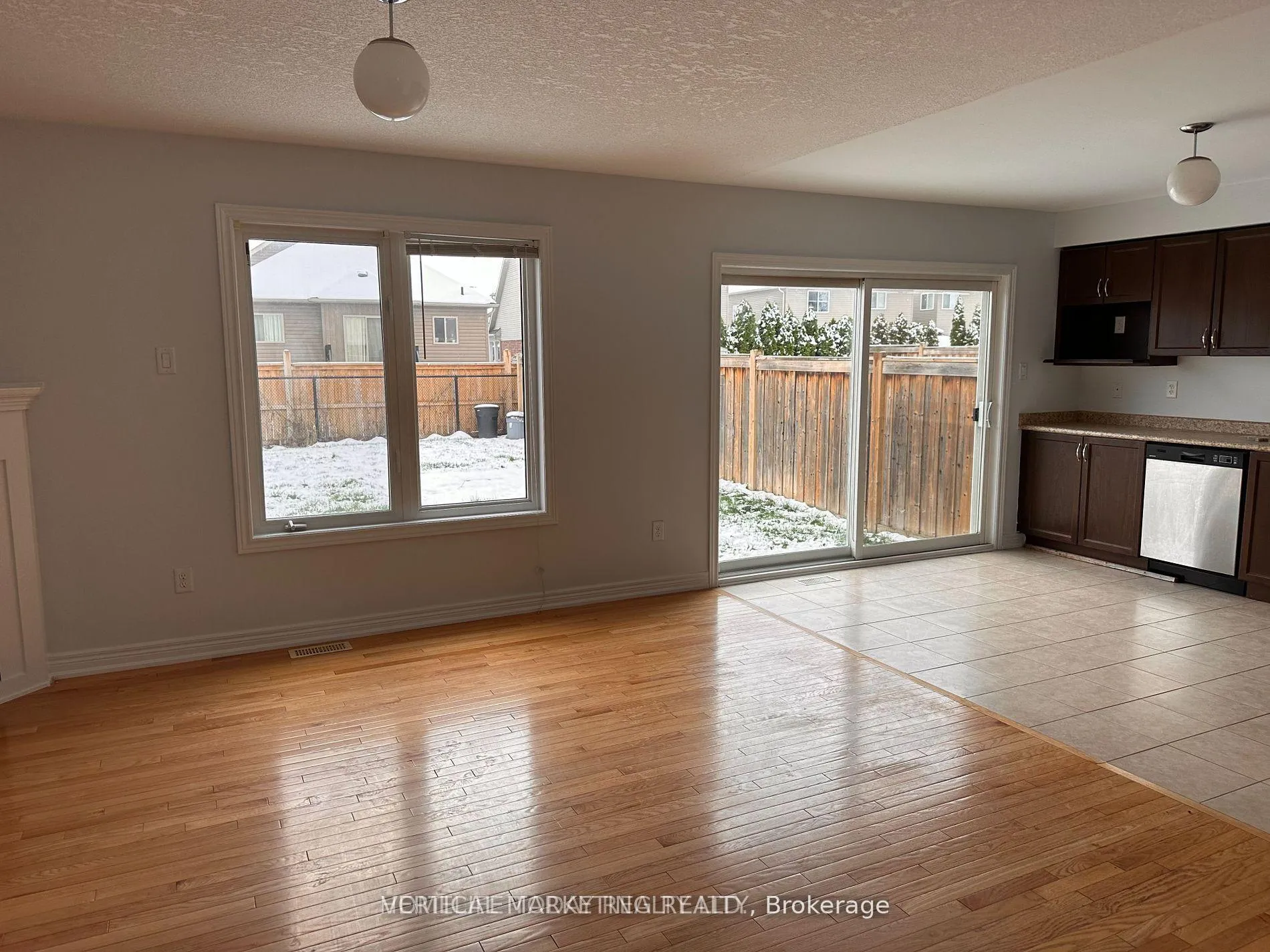 Photo 4 of 79 Swenson Street, New Tecumseth, Alliston — HOMEH