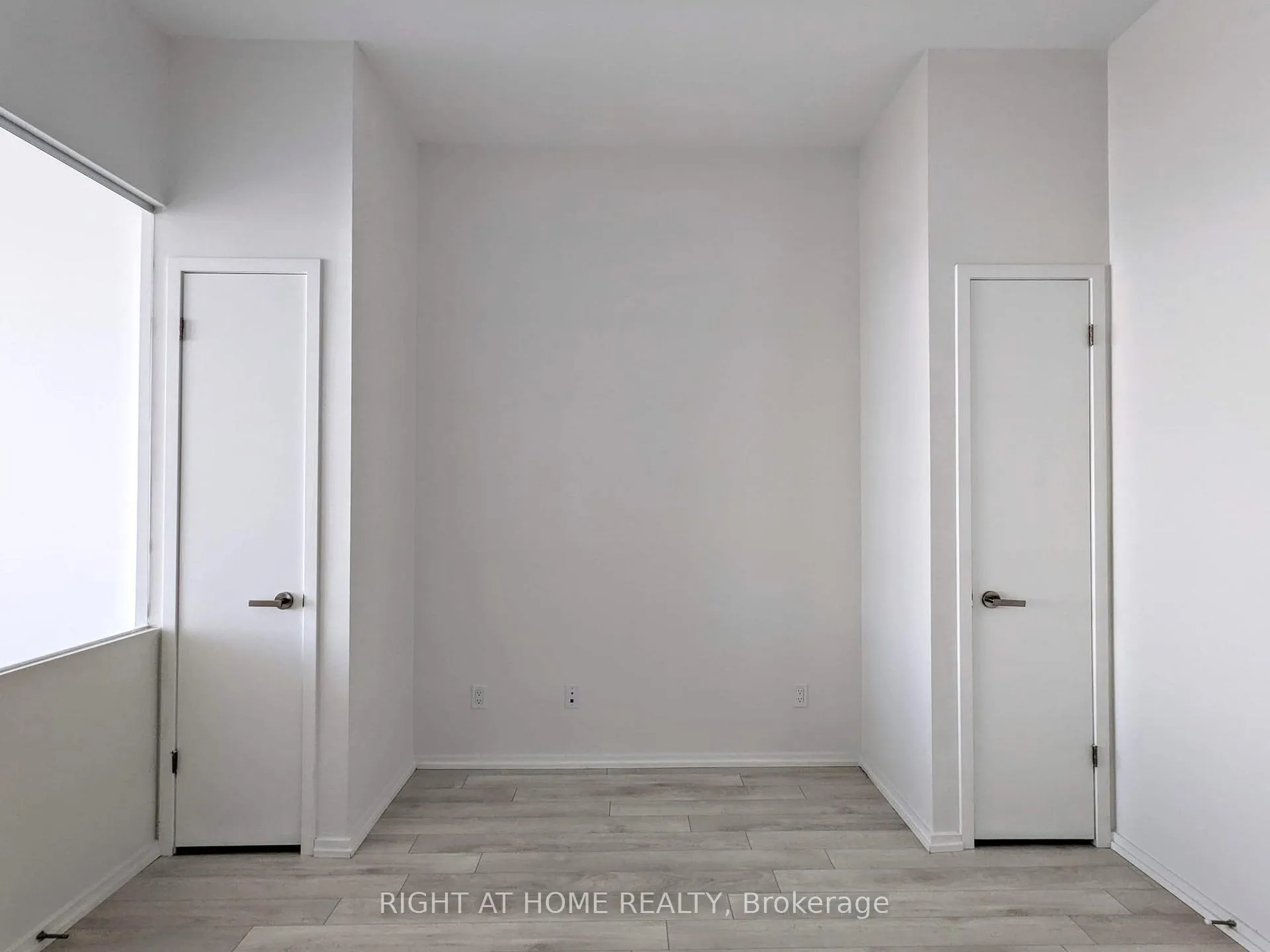 Photo 8 of Unit 6004, 197 Yonge Street, Toronto, Church-Yonge Corridor — HOMEH