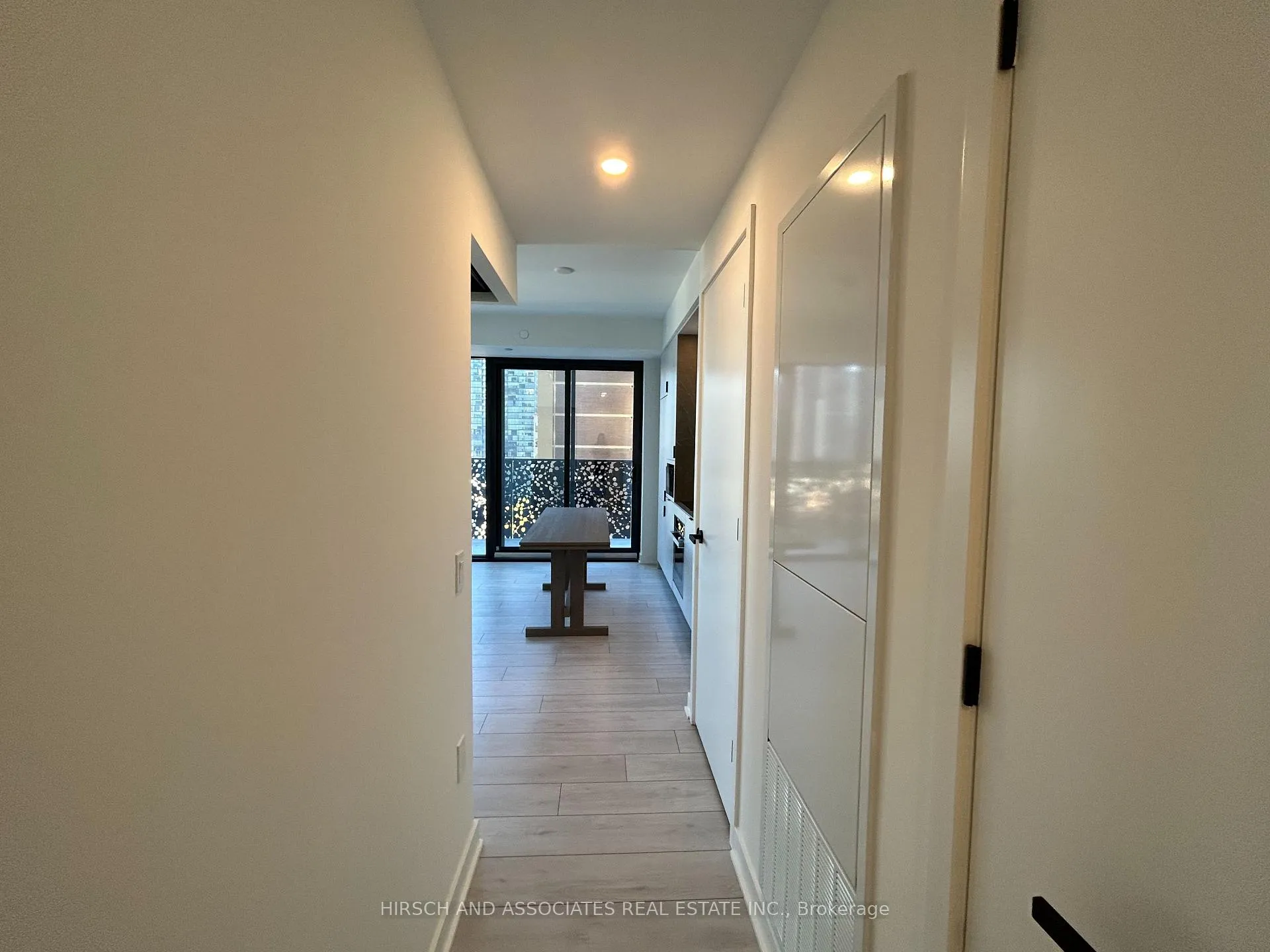 Photo 13 of Unit 1312, 55 Charles Street E, Toronto, Church-Yonge Corridor — HOMEH