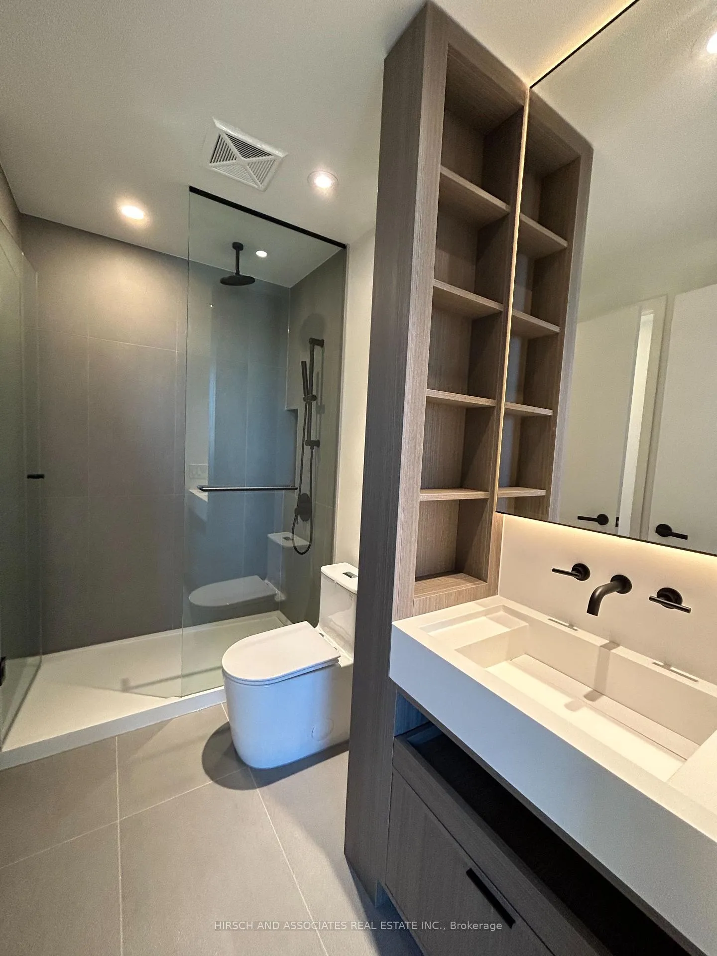 Photo 19 of Unit 1312, 55 Charles Street E, Toronto, Church-Yonge Corridor — HOMEH