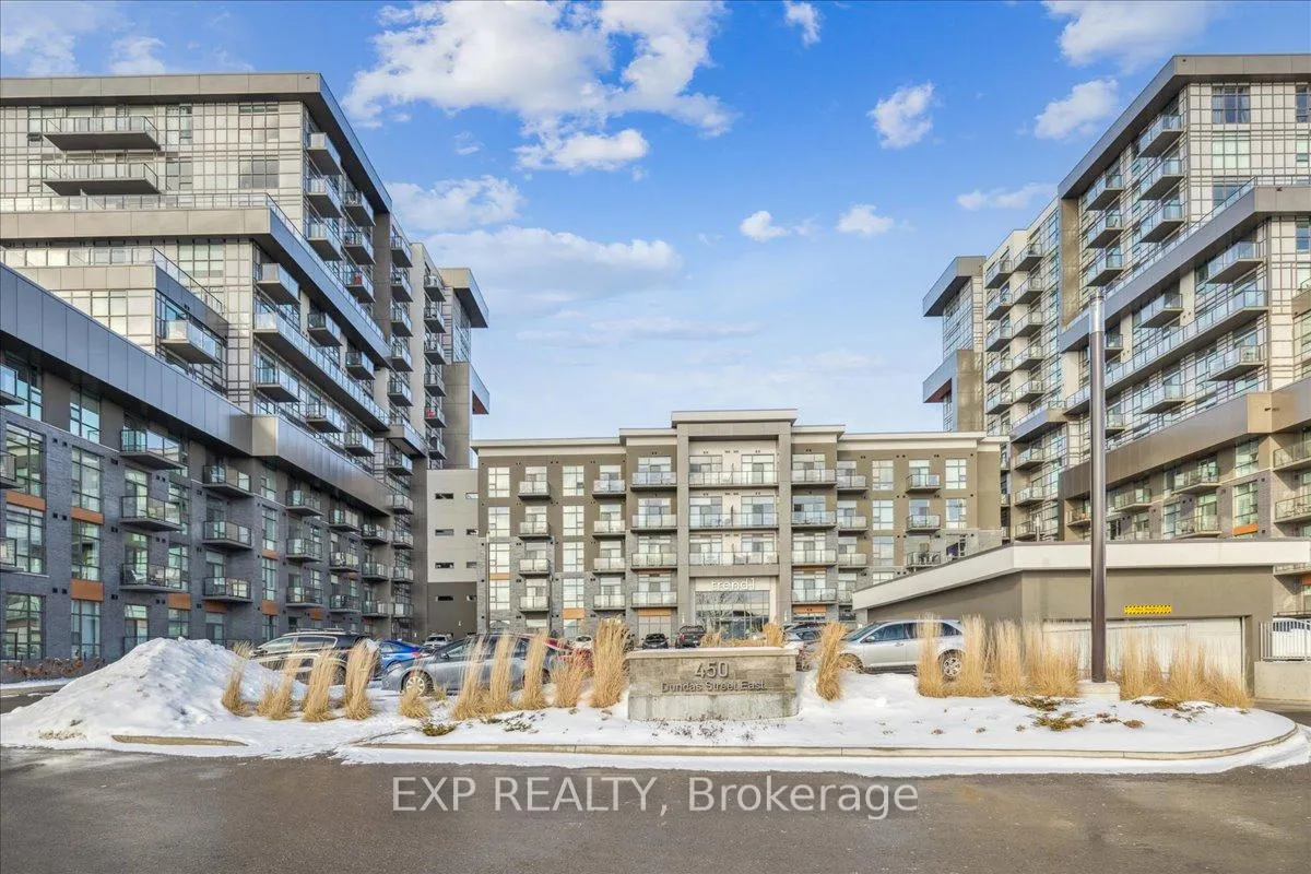 Front of Unit 312, 450 Dundas Street E
