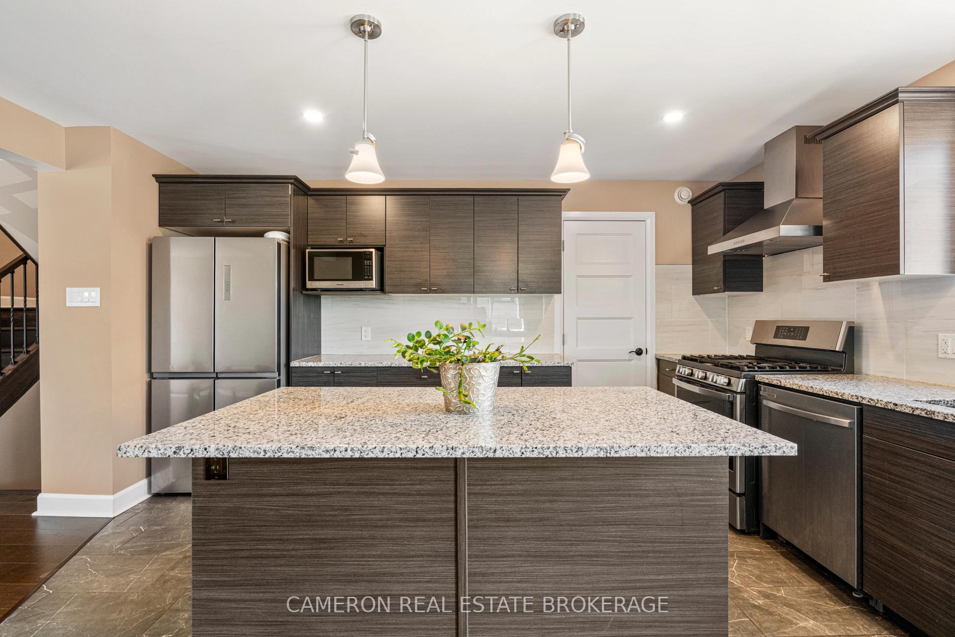Photo 5 of 205 Eastport Drive, Cornwall — HOMEH