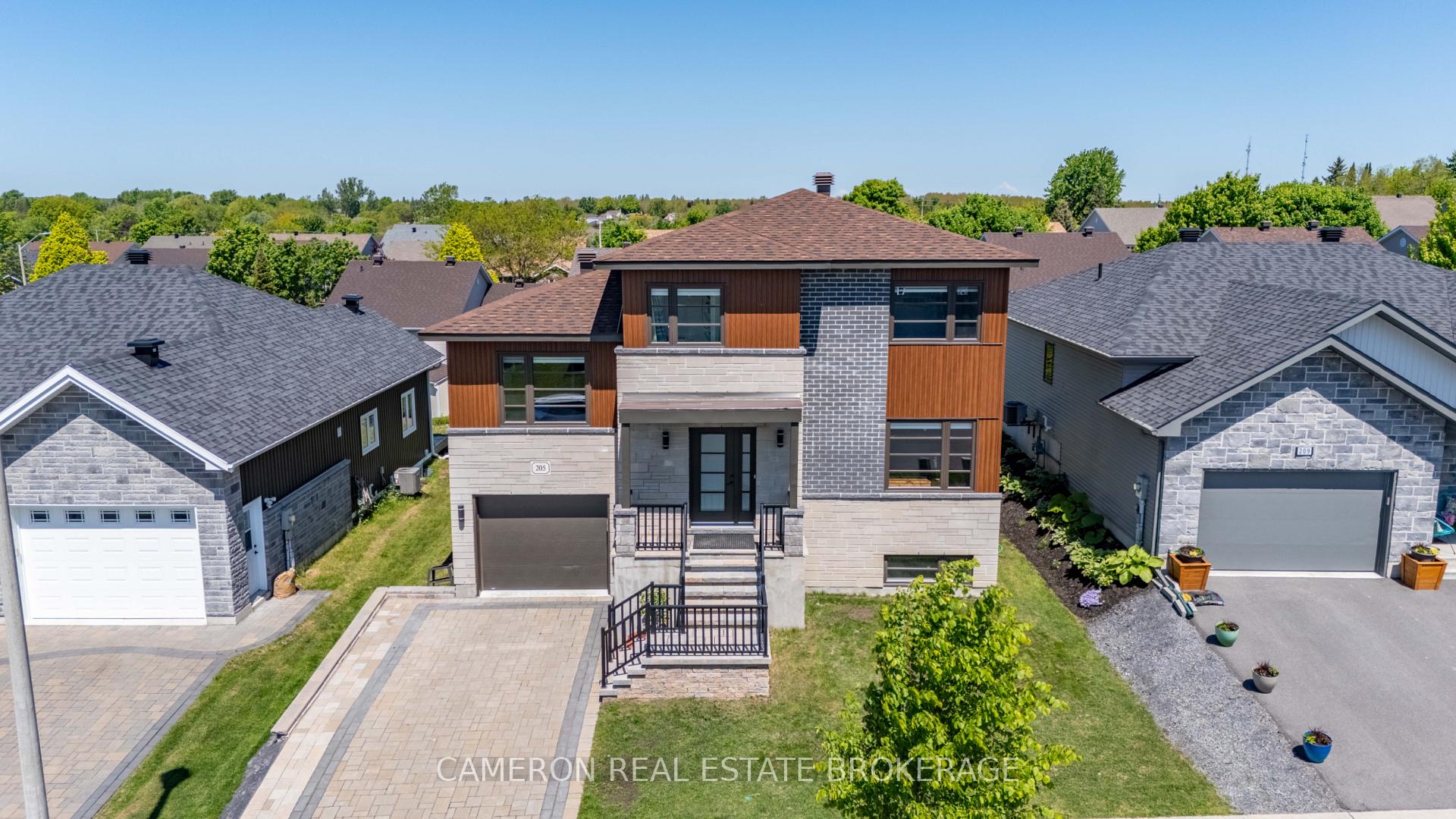 Photo 34 of 205 Eastport Drive, Cornwall — HOMEH