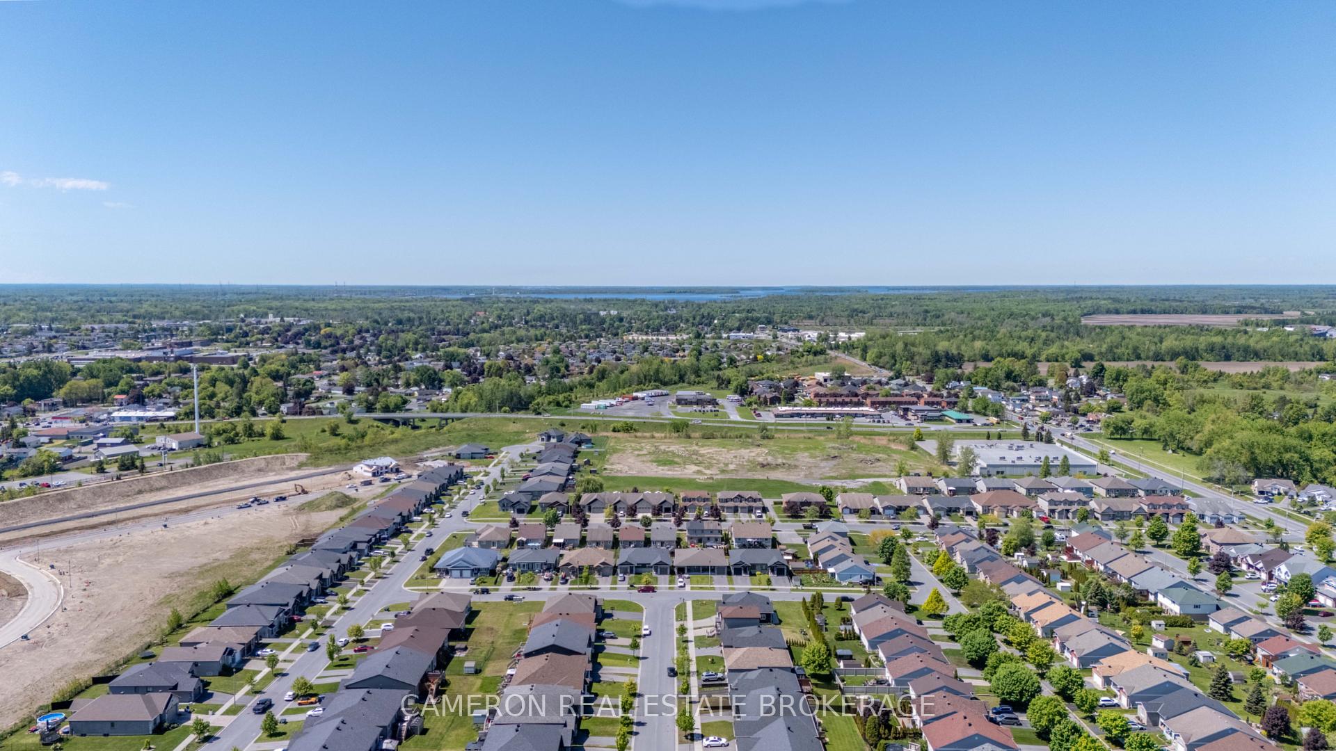 Photo 44 of 205 Eastport Drive, Cornwall — HOMEH