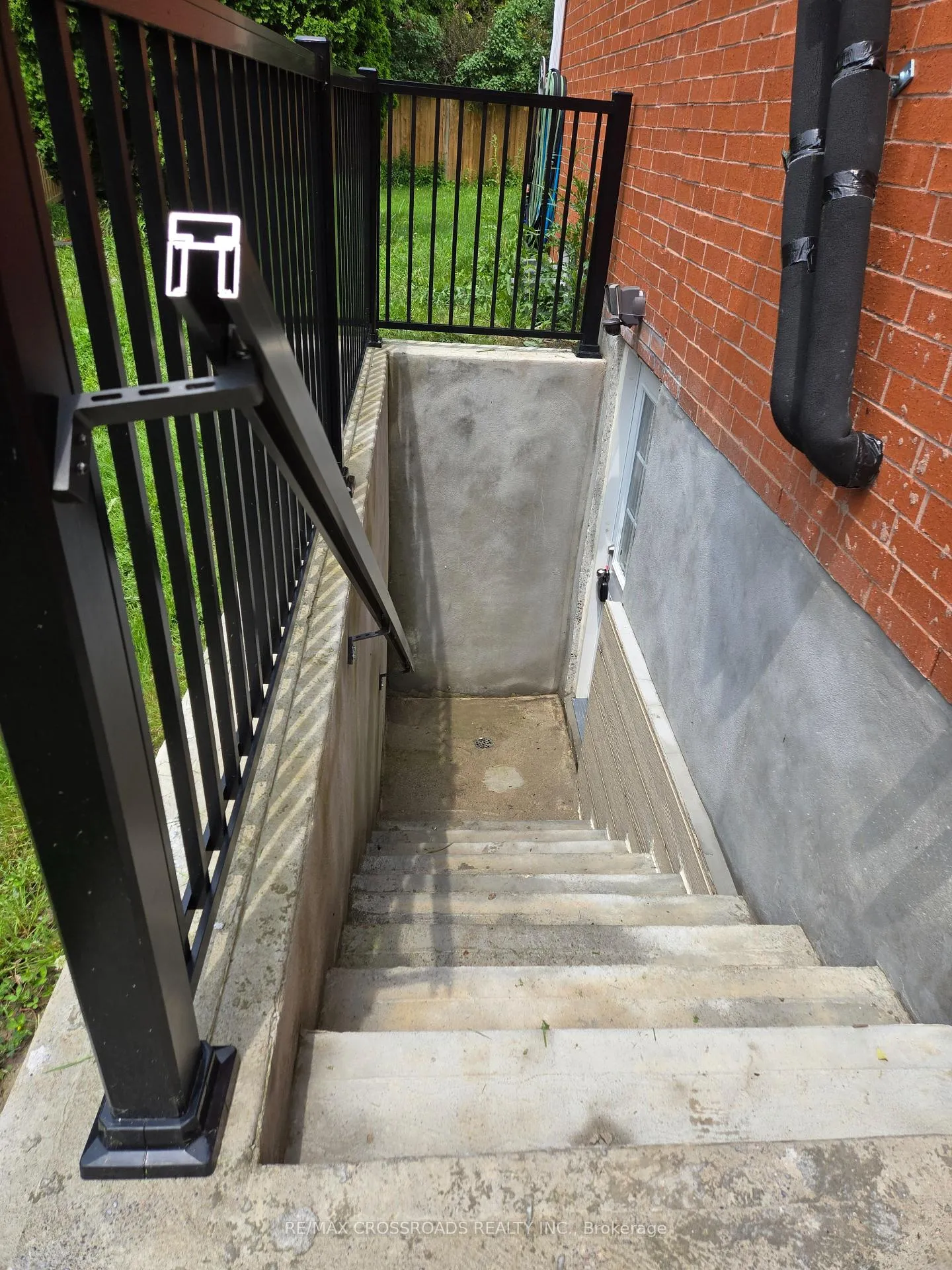 Photo 9 of 66 Morrison Crescent, Markham, Buttonville — HOMEH