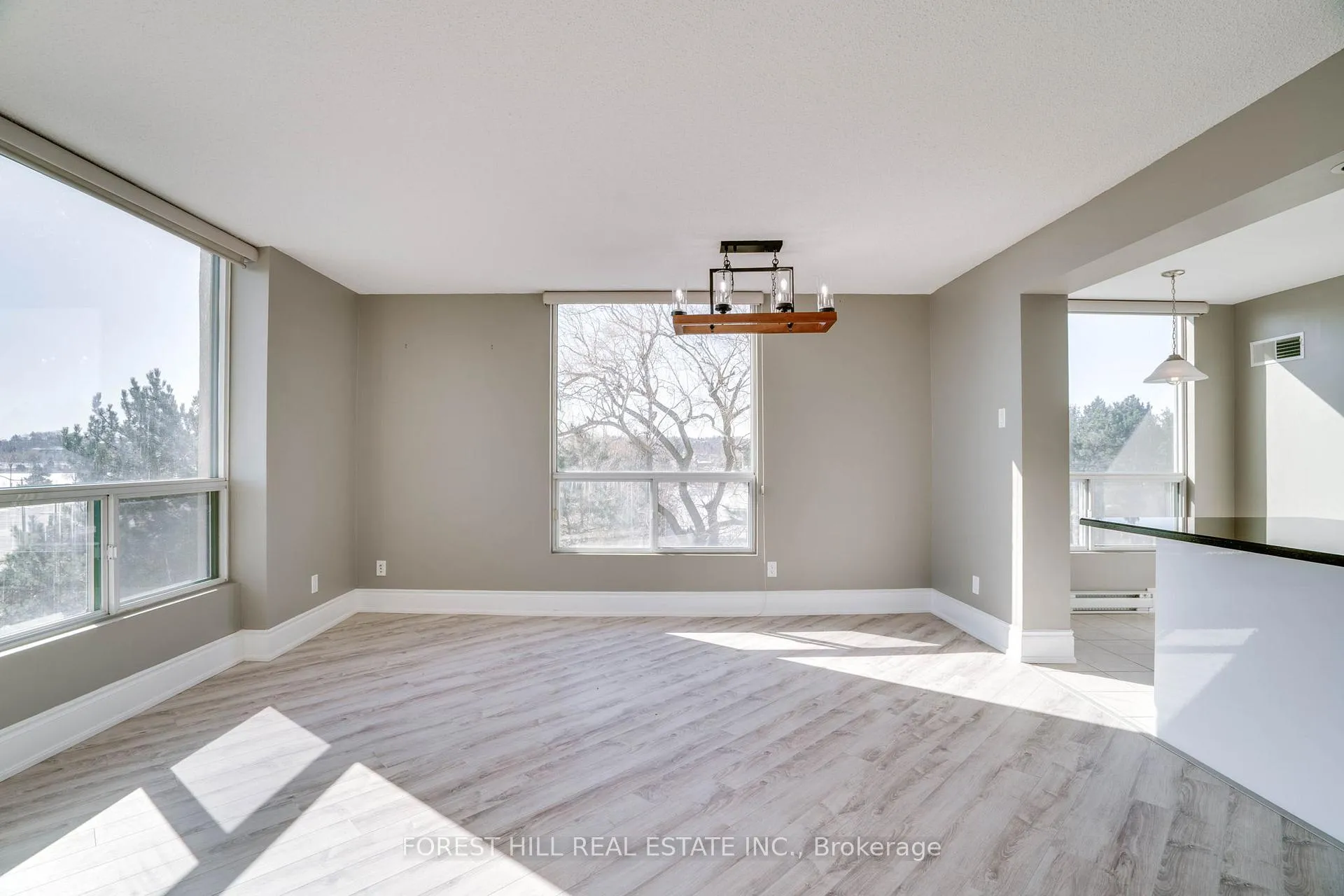 Photo 12 of Unit 410, 75 Ellen Street, Barrie, City Centre — HOMEH