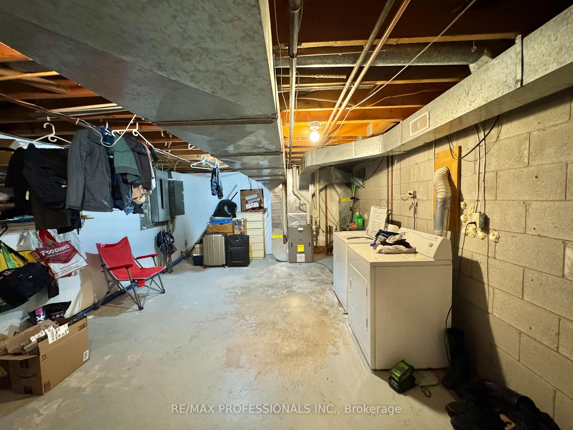 Photo 5 of Unit Bsmt, 15296 Bramalea Road, Caledon, Rural Caledon — HOMEH