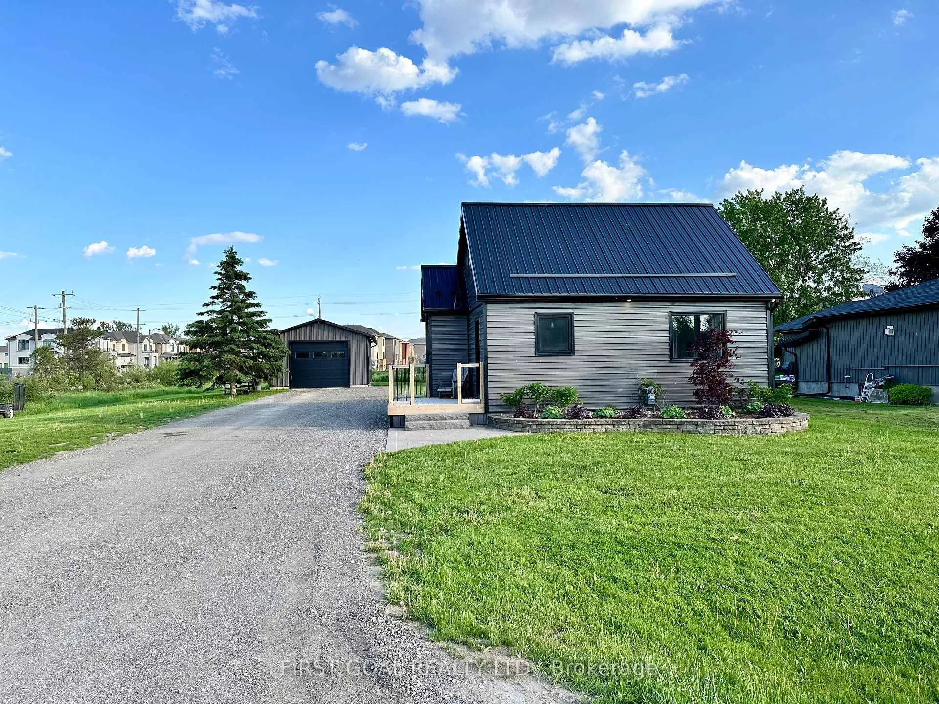 Photo 1 of 7455 91 County Road, Clearview, Stayner — HOMEH