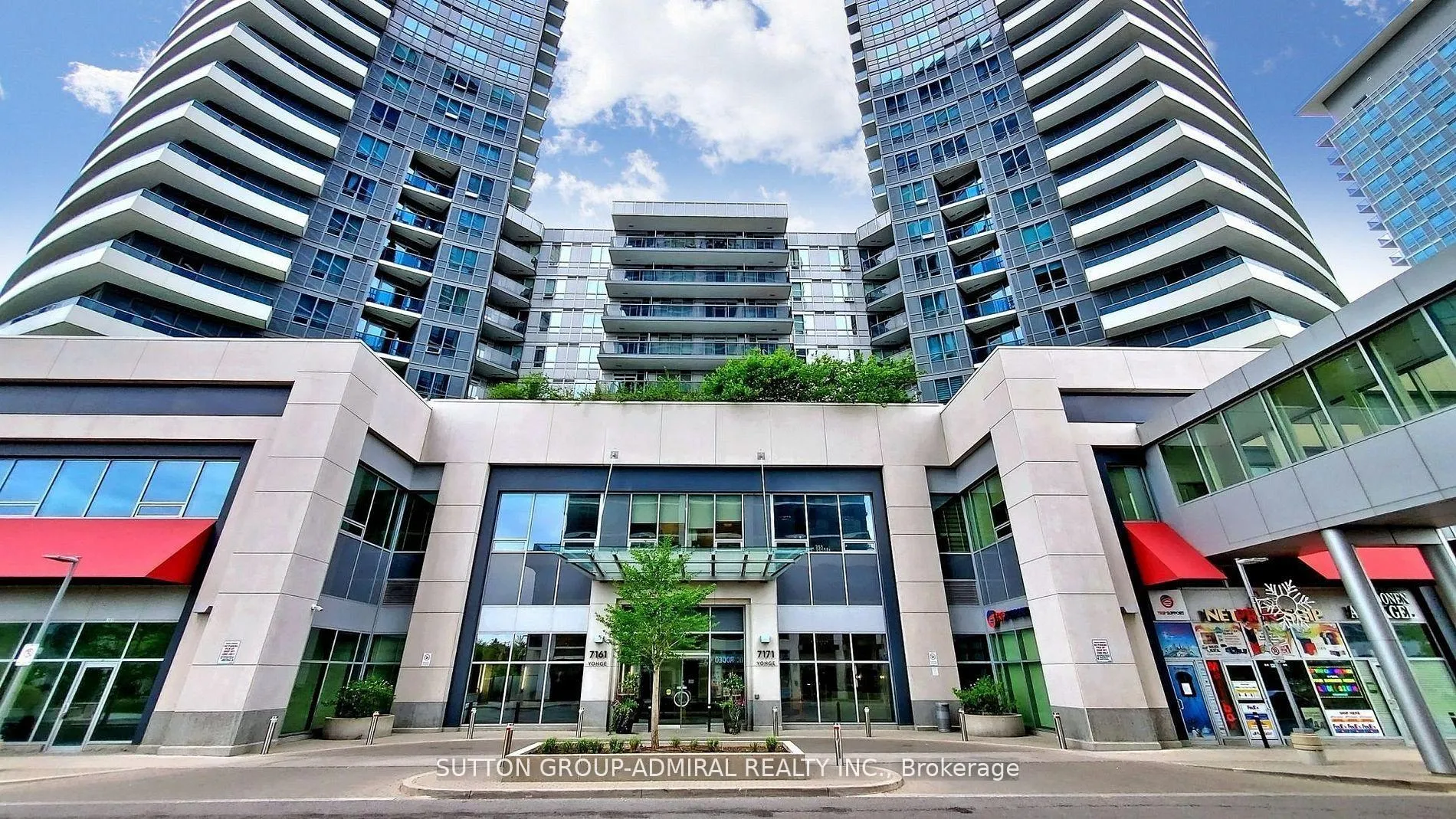 Front of Unit 1007, 7171 Yonge Street