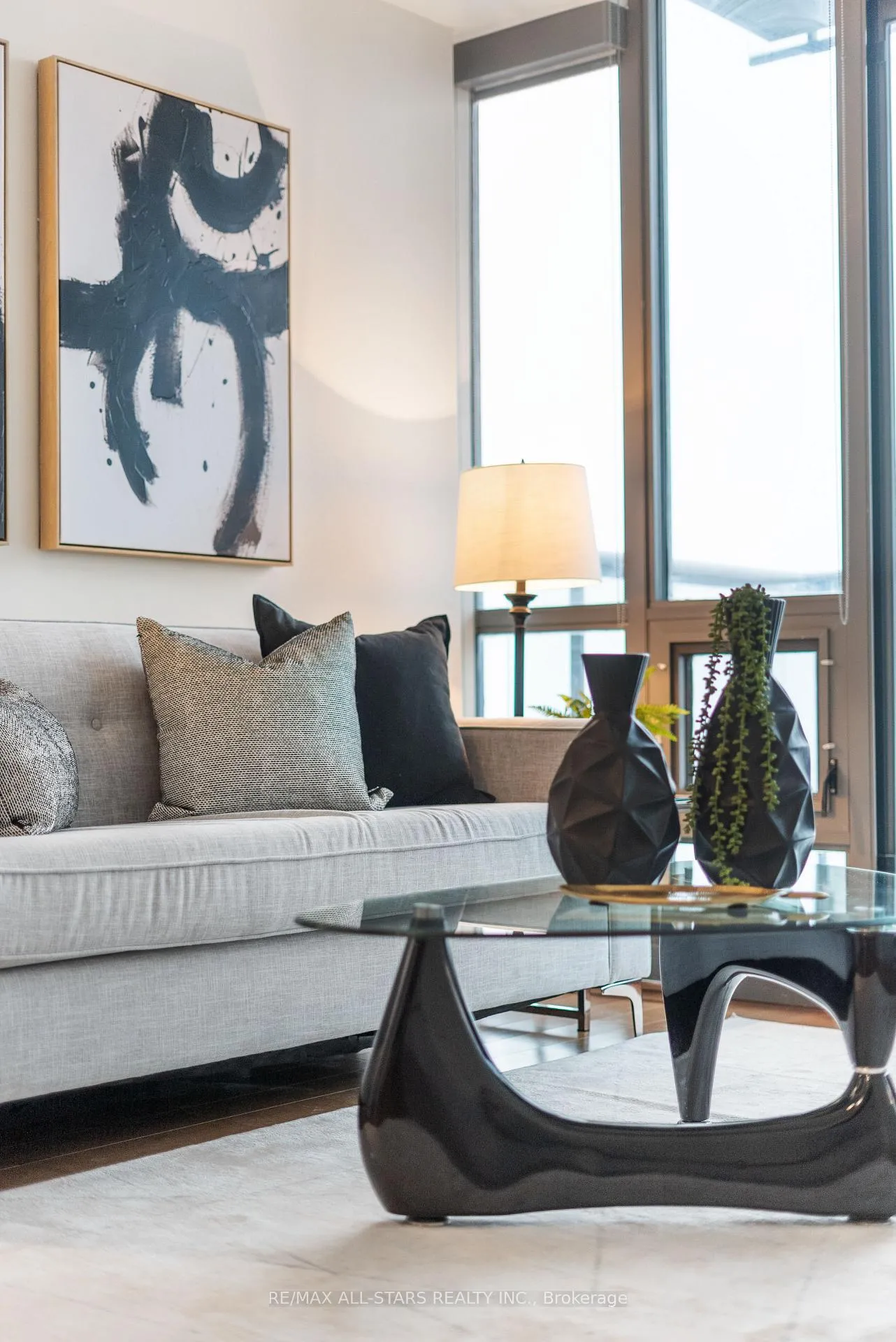 Photo 8 of Unit 2105, 33 Mill Street, Toronto, Waterfront Communities — HOMEH