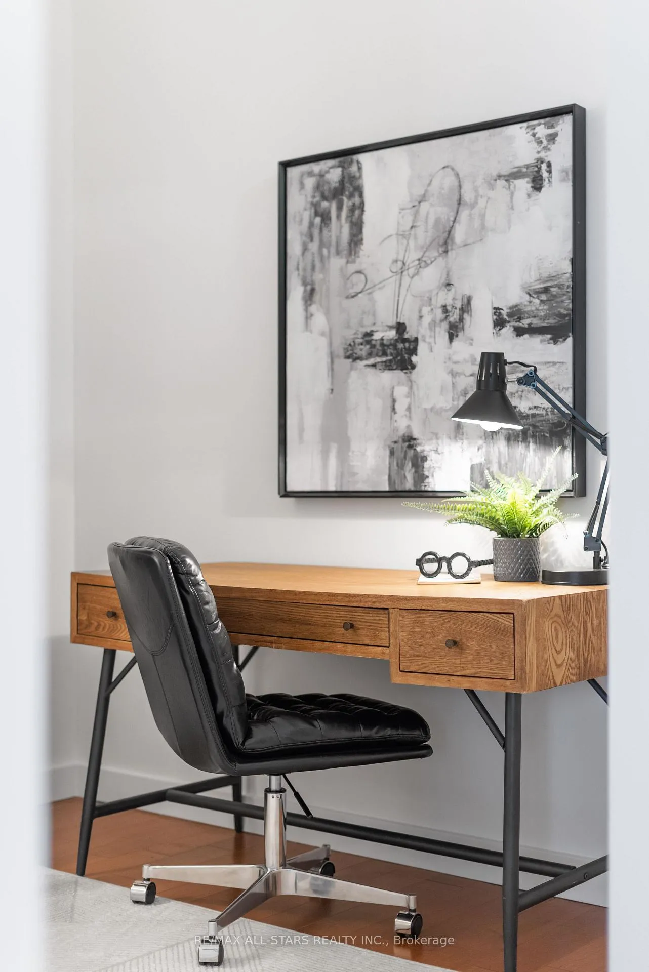 Photo 16 of Unit 2105, 33 Mill Street, Toronto, Waterfront Communities — HOMEH