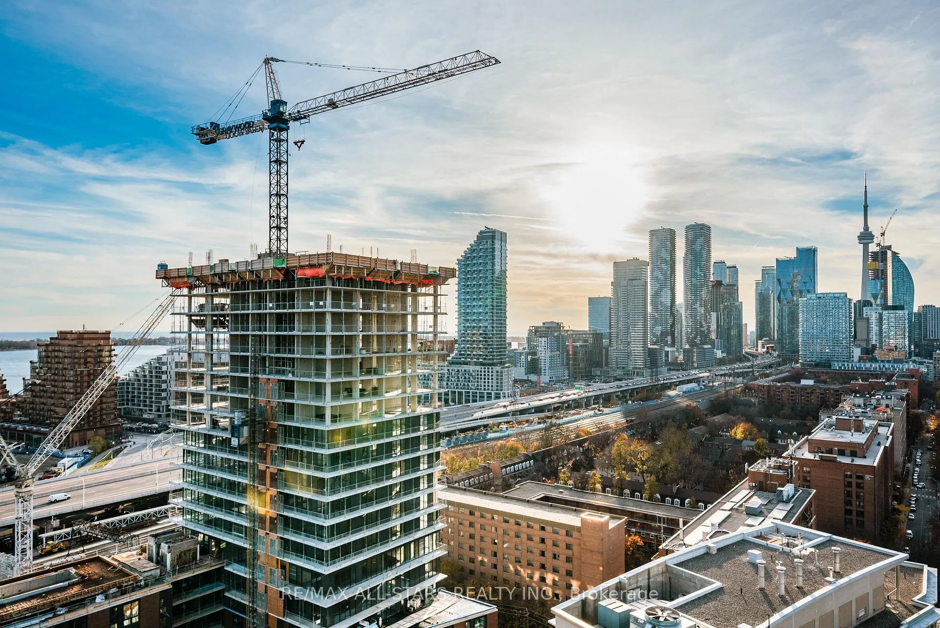 Photo 29 of Unit 2105, 33 Mill Street, Toronto, Waterfront Communities — HOMEH