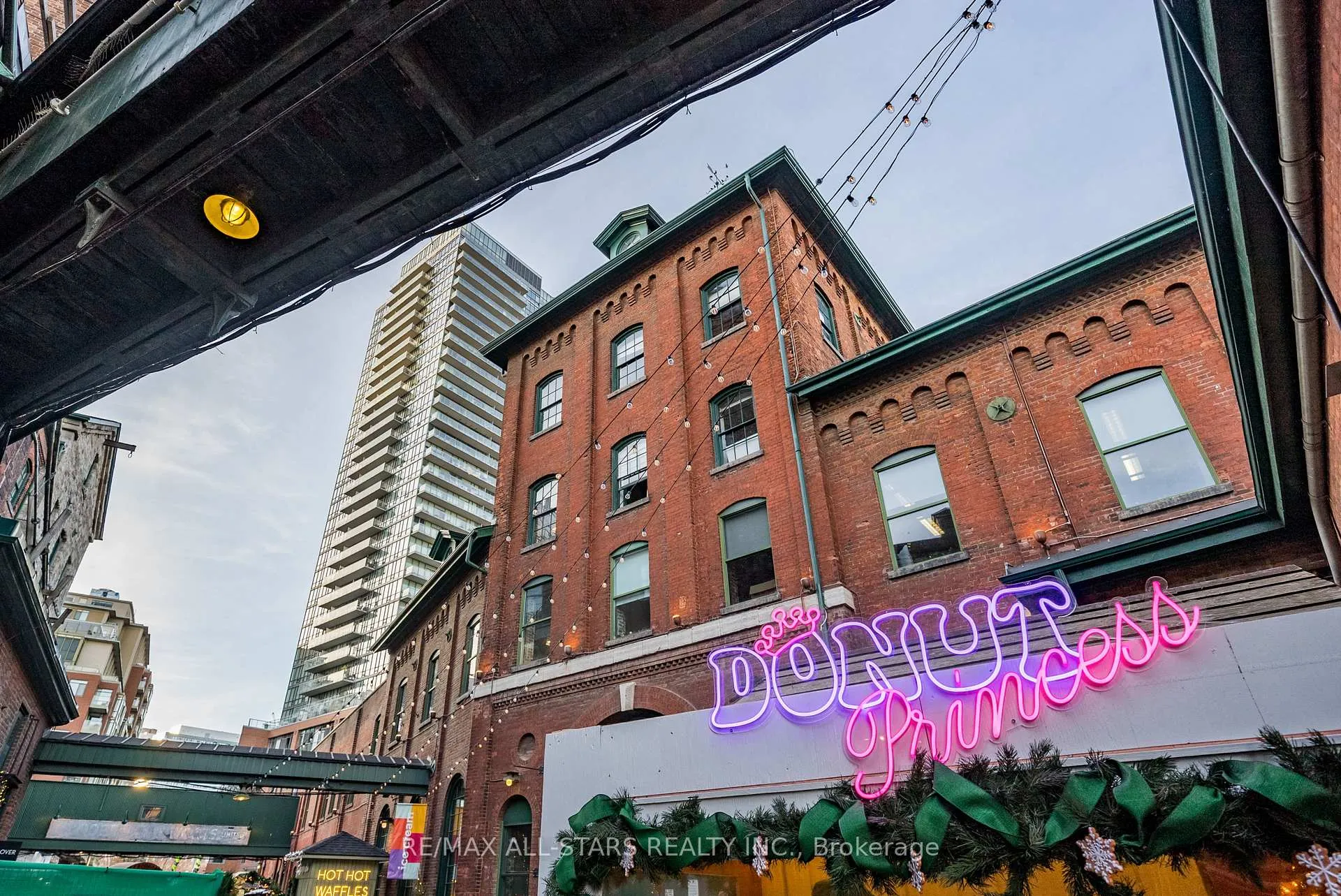 Photo 41 of Unit 2105, 33 Mill Street, Toronto, Waterfront Communities — HOMEH
