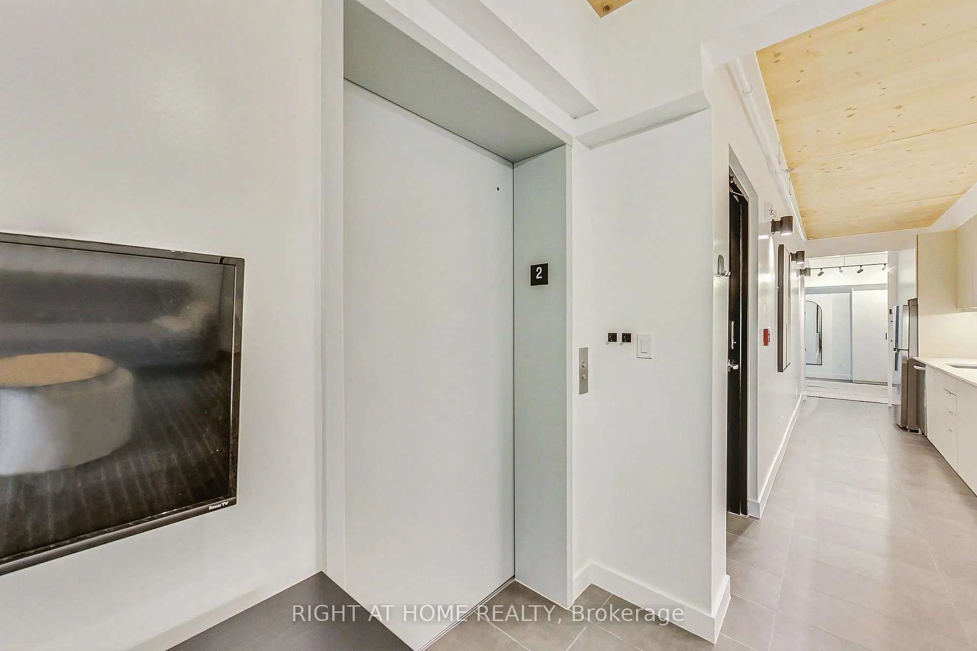 Photo 4 of Unit 201, 1604 Queen Street E, Toronto, The Beaches — HOMEH