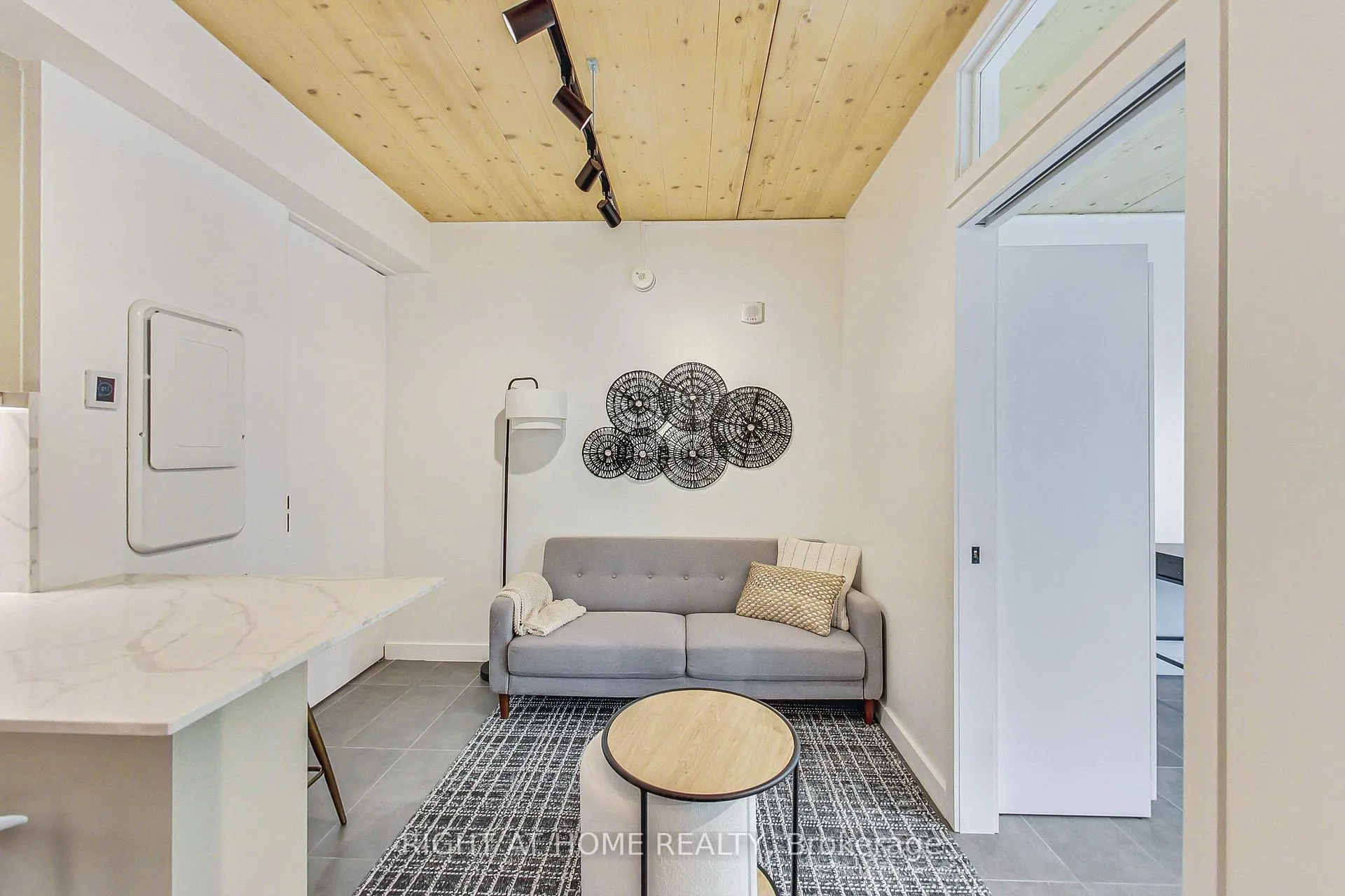 Photo 5 of Unit 201, 1604 Queen Street E, Toronto, The Beaches — HOMEH